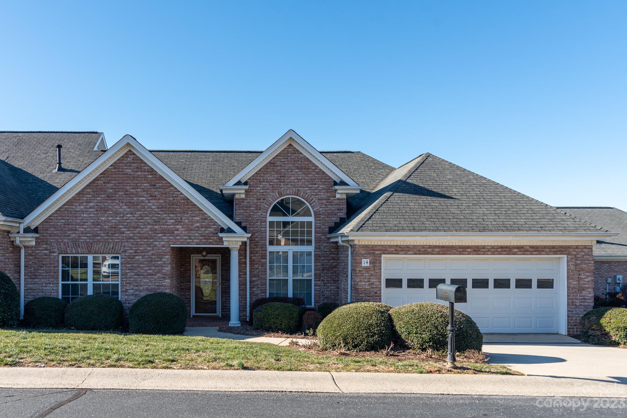 3131 9th Street Drive NE Unit: 14