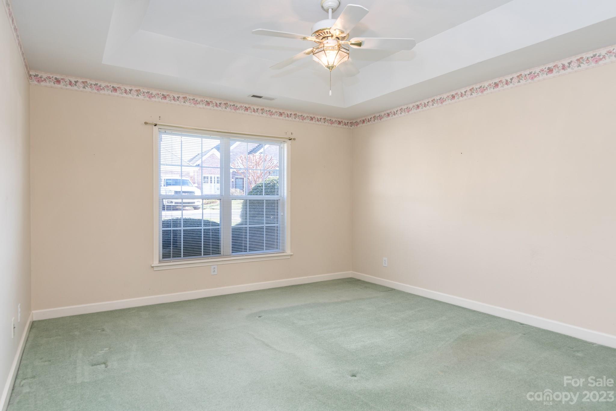 3131 9th Street Drive NE Unit: 14