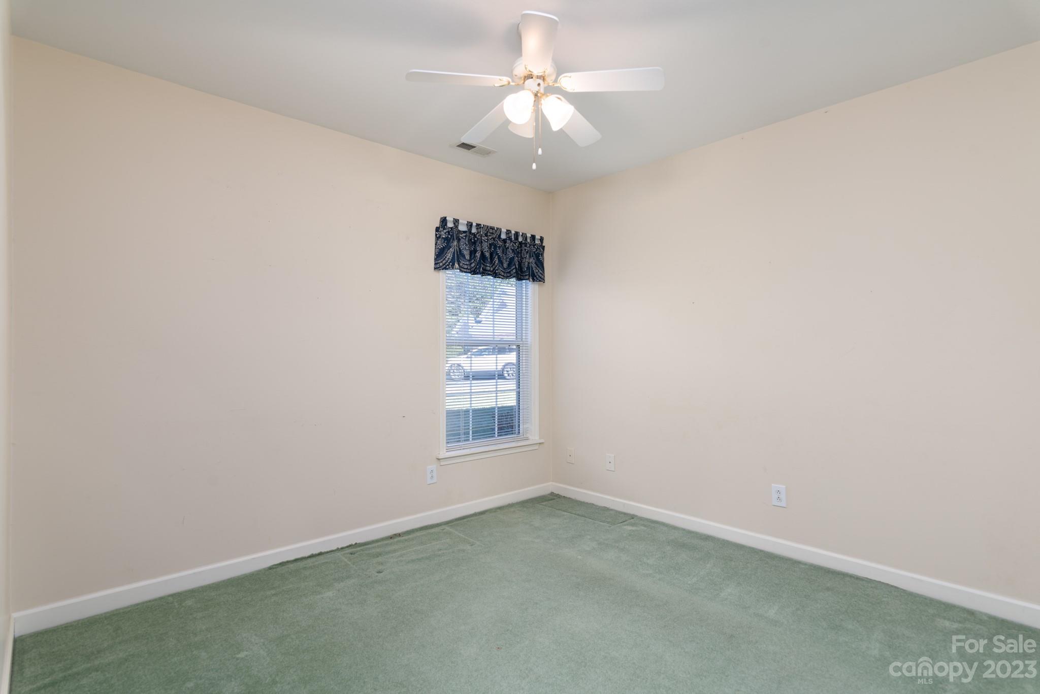 3131 9th Street Drive NE Unit: 14