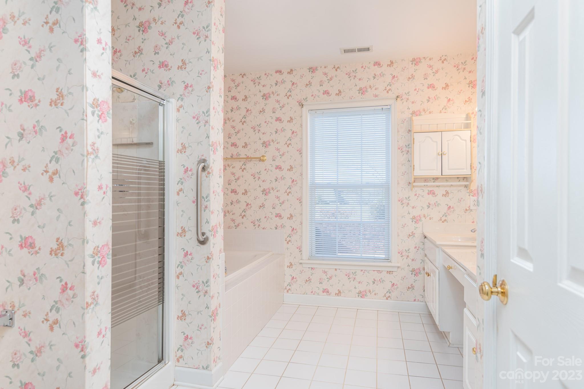 3131 9th Street Drive NE Unit: 14