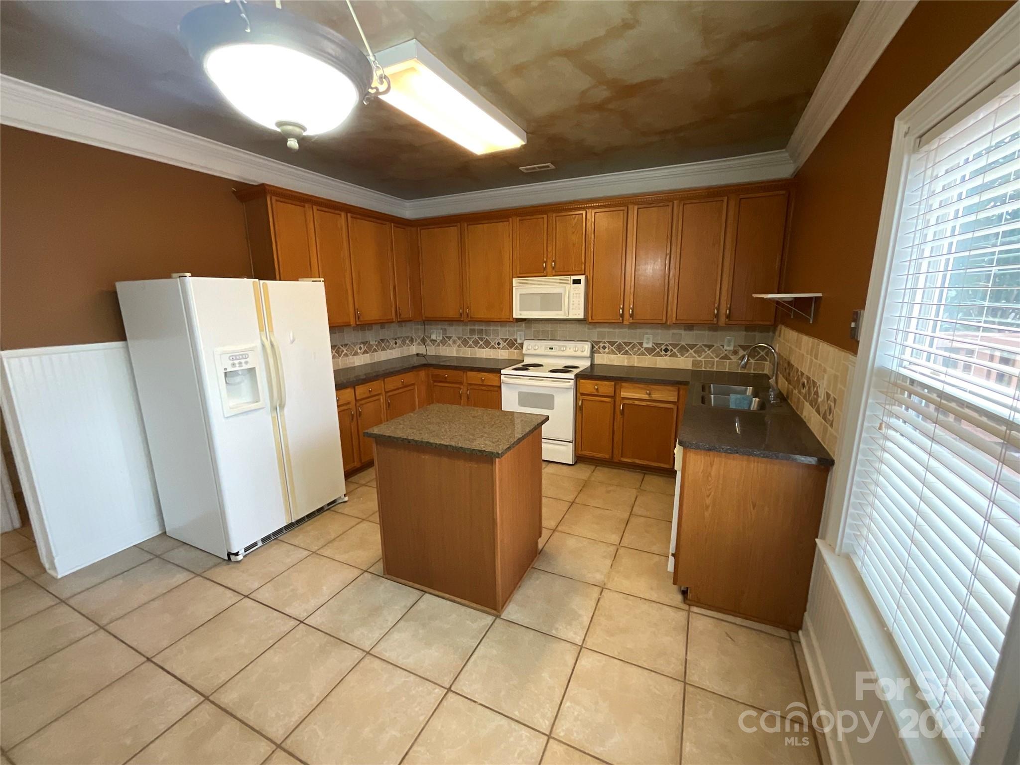 4709 Potters Glen Road Unit: 58