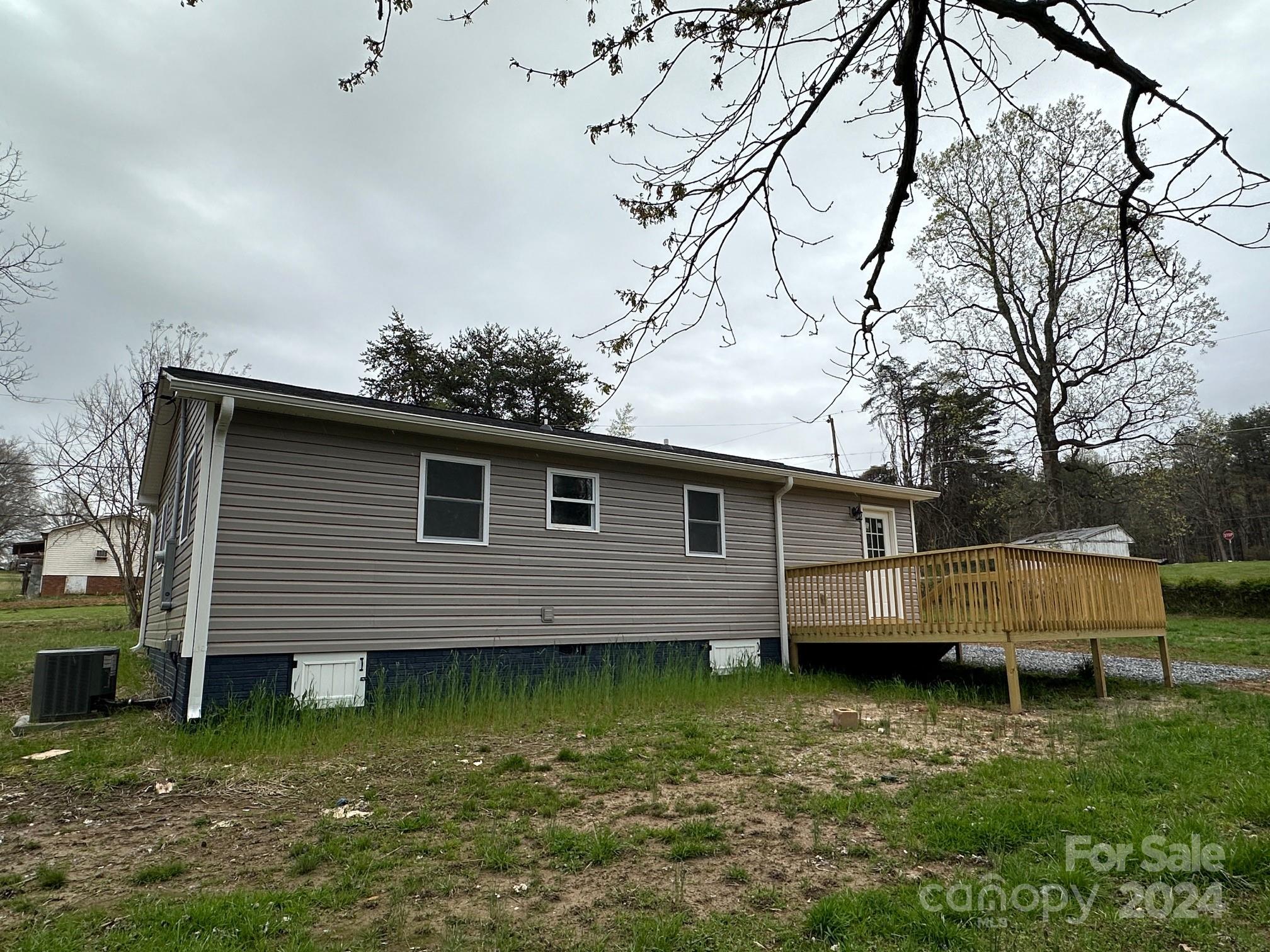 1905 Prestige Heights Drive