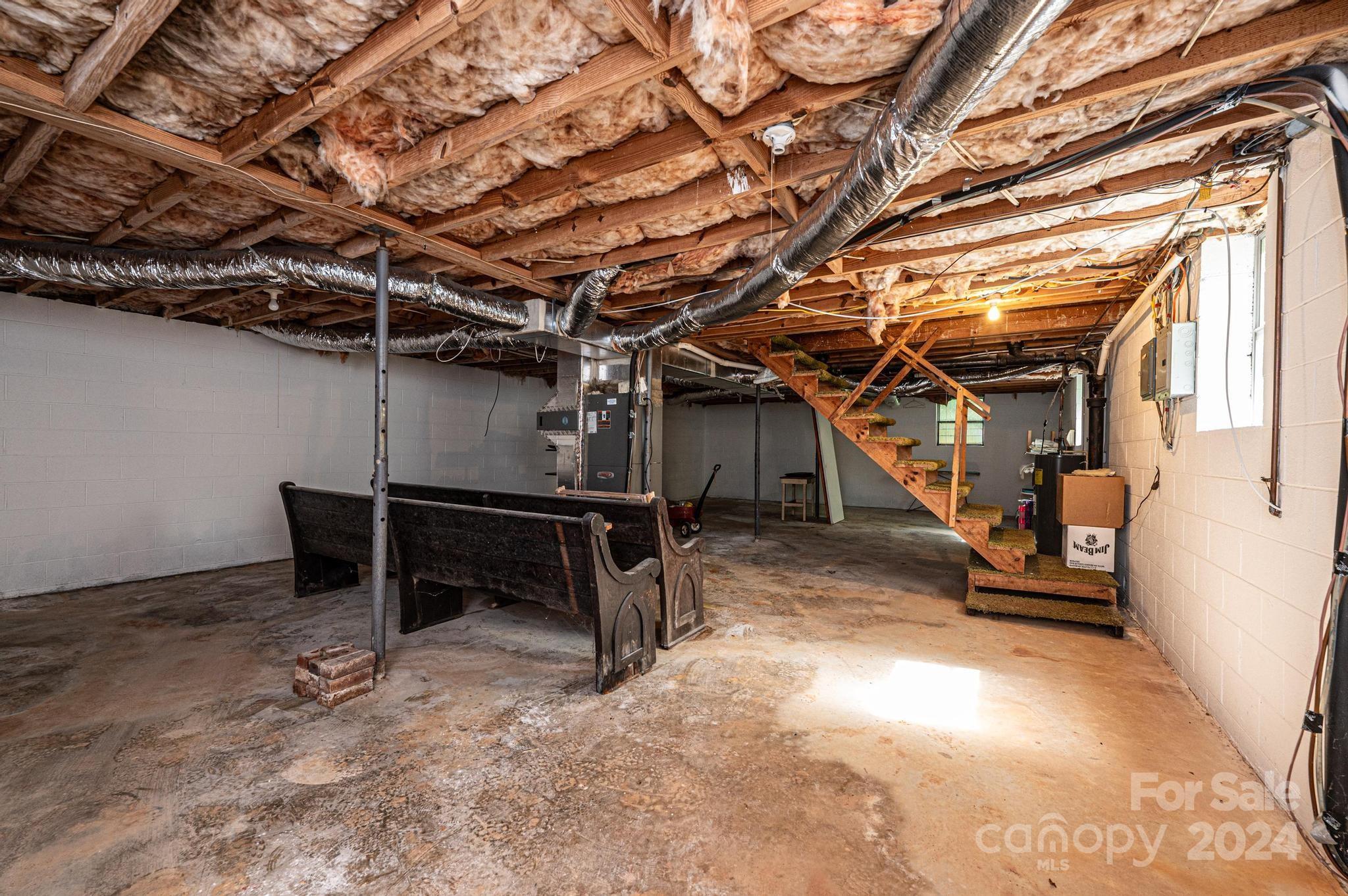 5007 Poplar View Lane