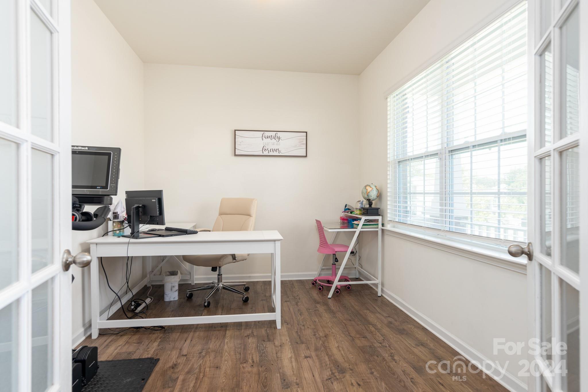 10430 Bradstreet Commons Way