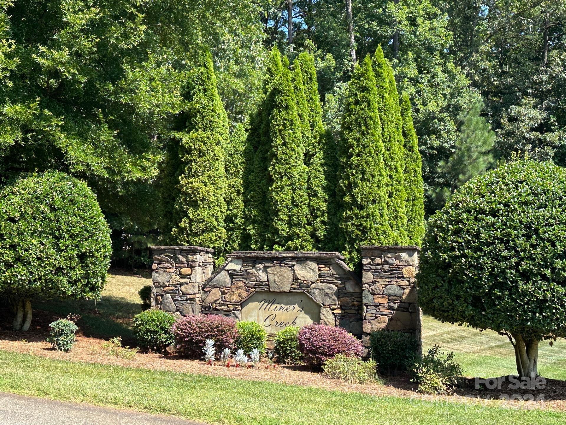 32 Miners Creek Drive