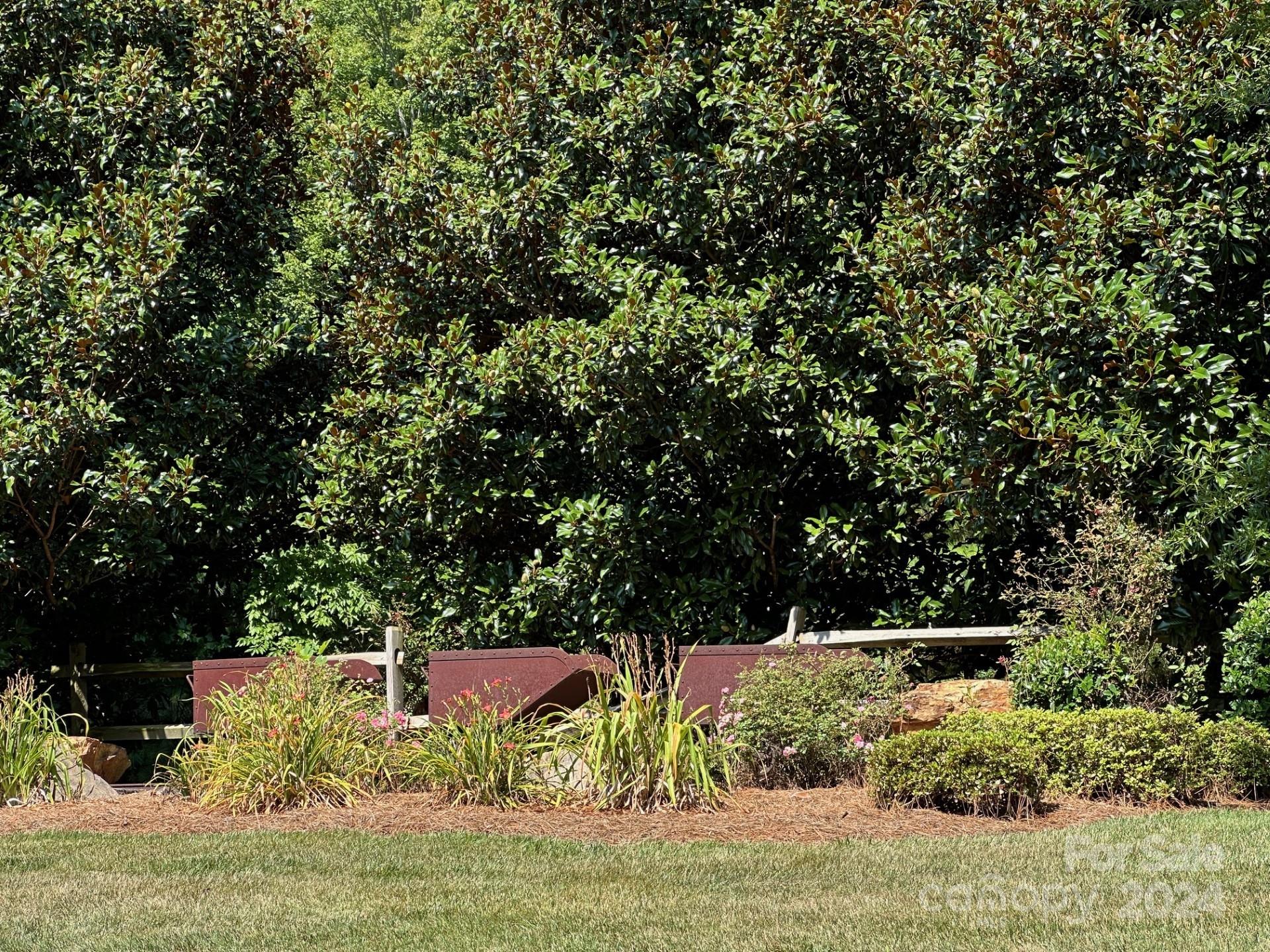 32 Miners Creek Drive