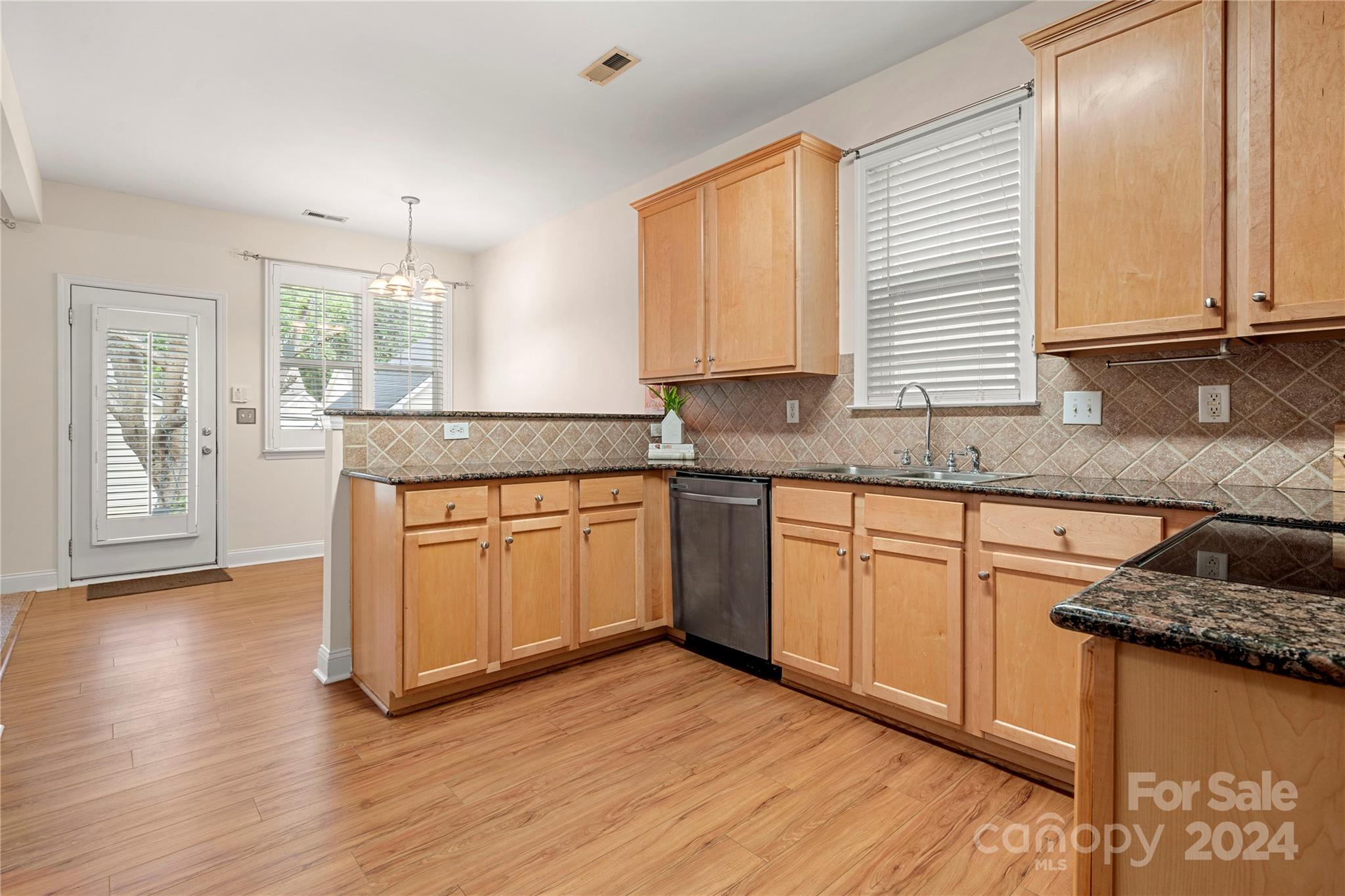 15533 Crossing Gate Drive