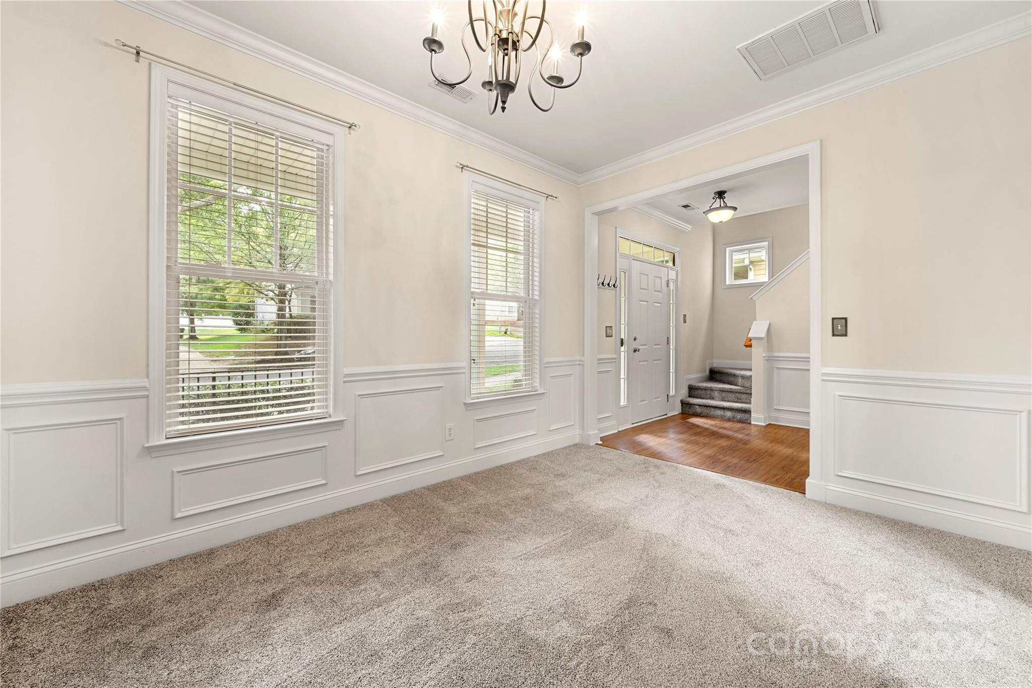 15533 Crossing Gate Drive