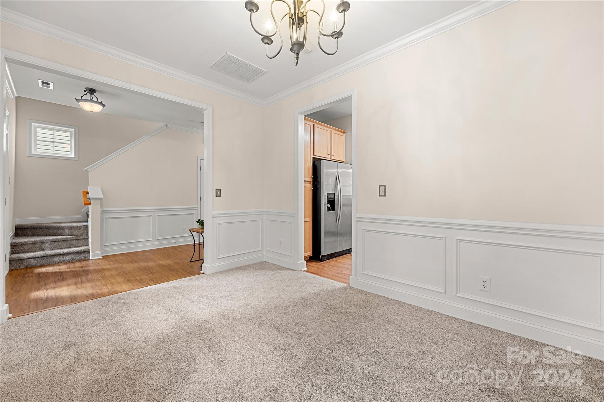 15533 Crossing Gate Drive