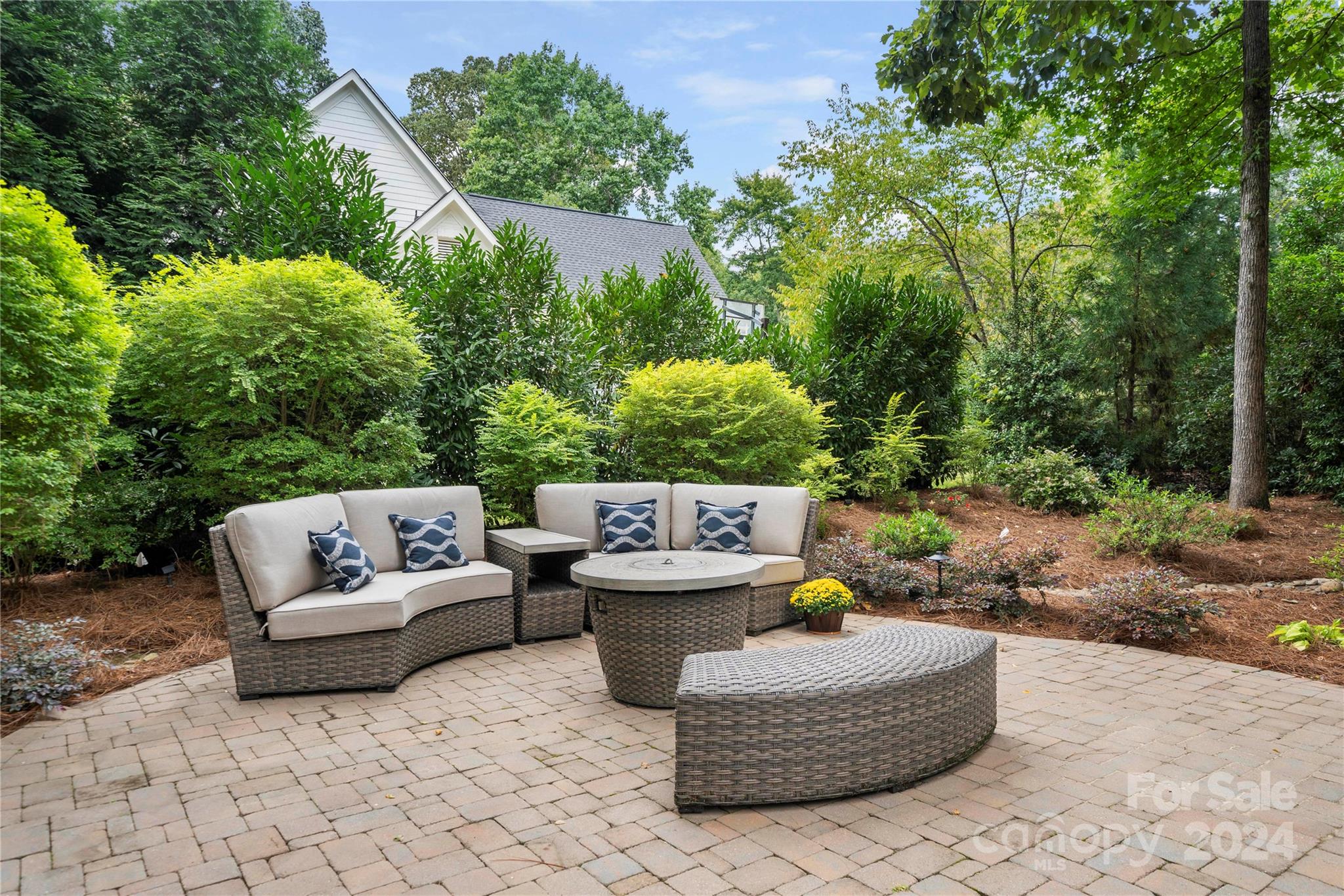 13810 Tributary Court