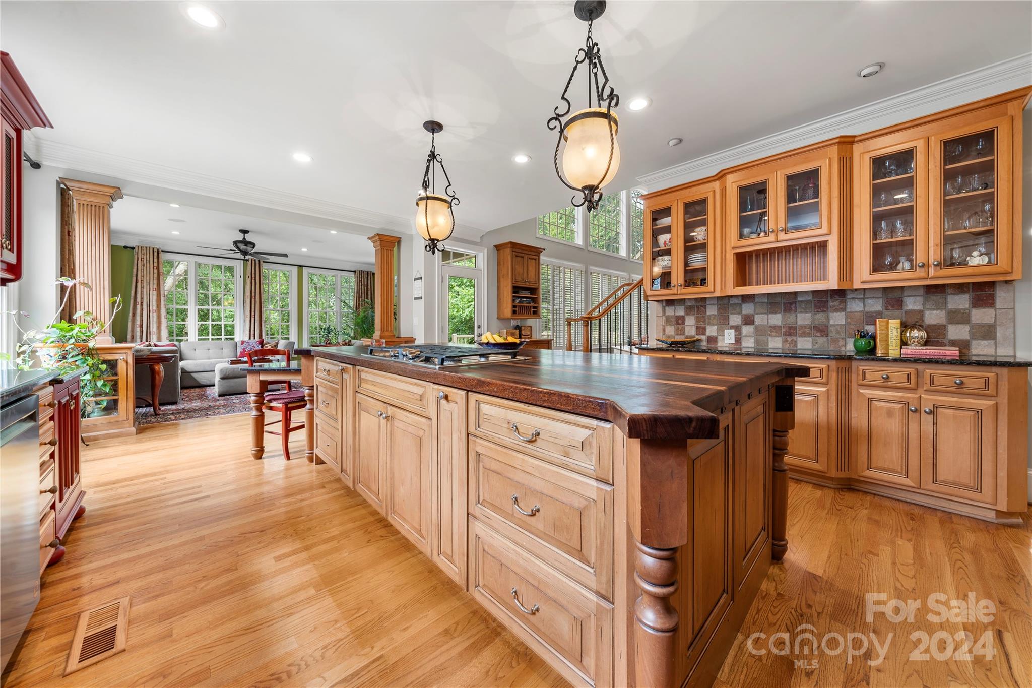 13810 Tributary Court