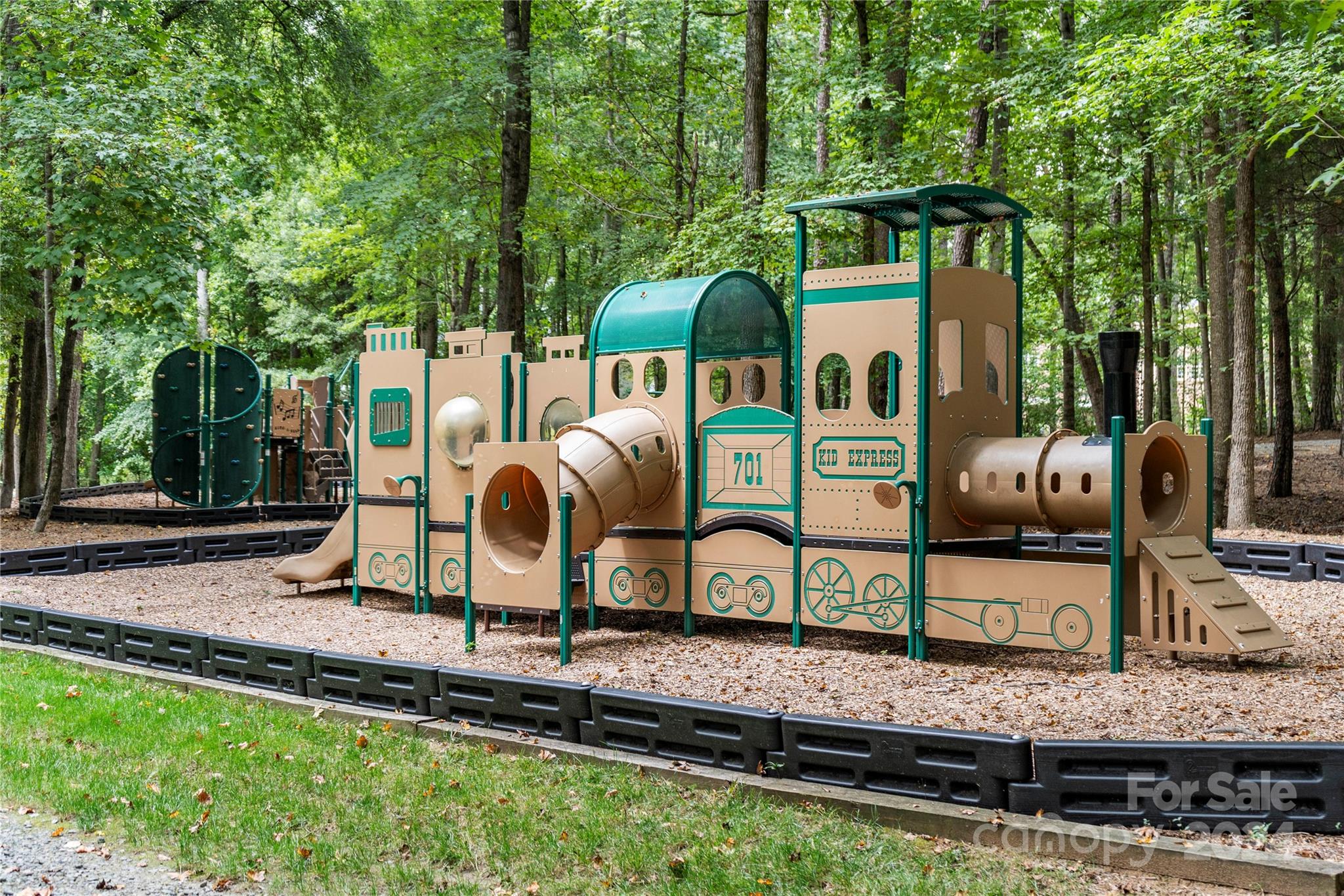 13810 Tributary Court