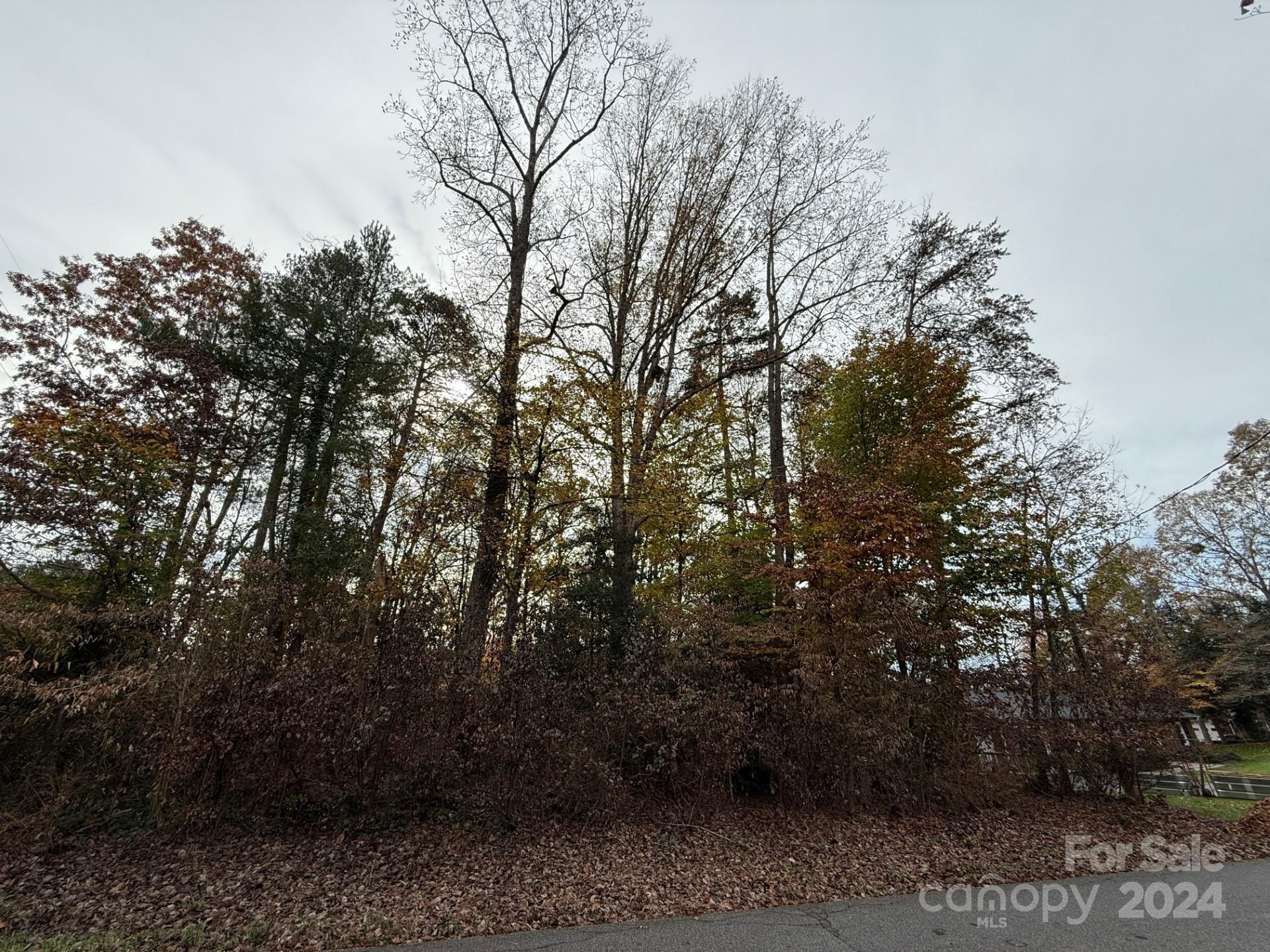 947 30th Avenue Drive NW