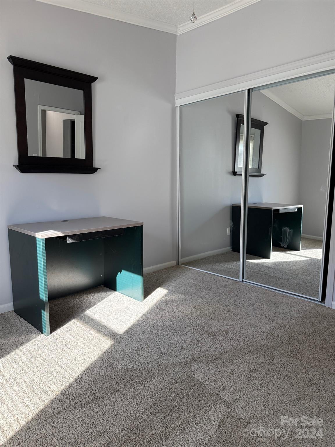 3222 Ole Country Lane