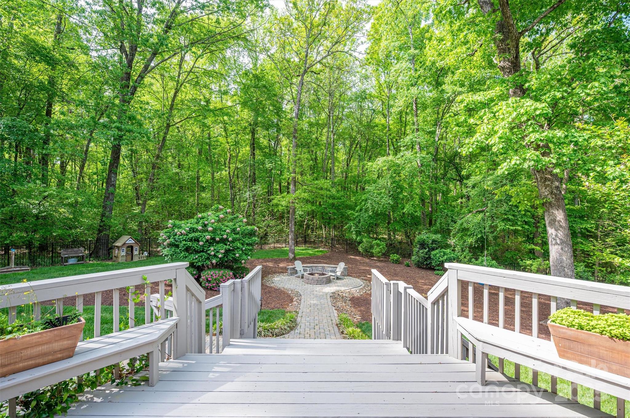 13822 Tributary Court