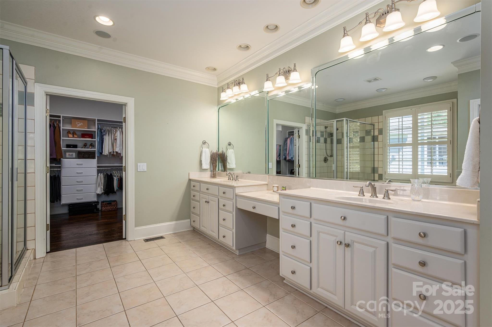 13822 Tributary Court