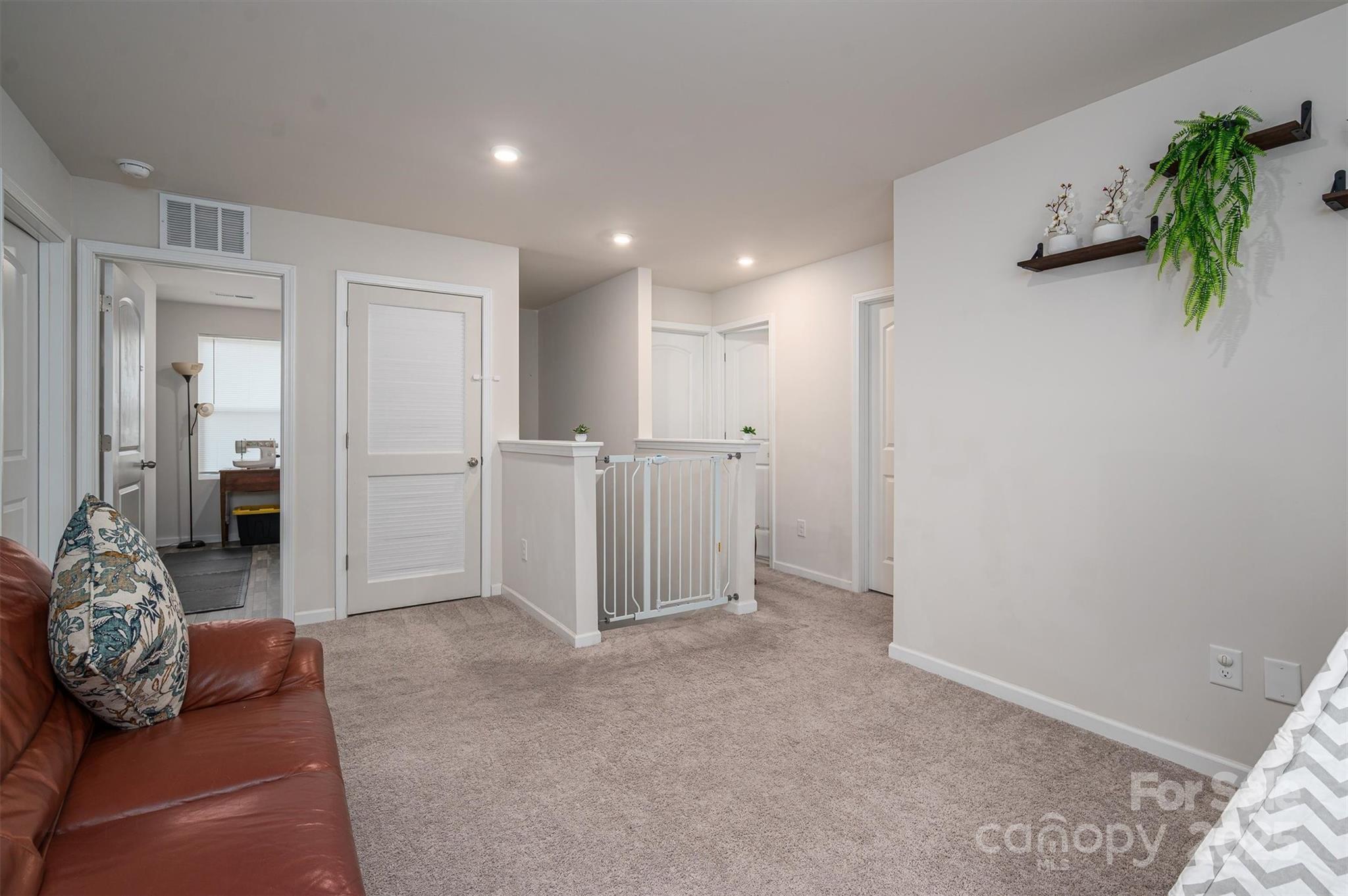 1587 Berkshire Drive