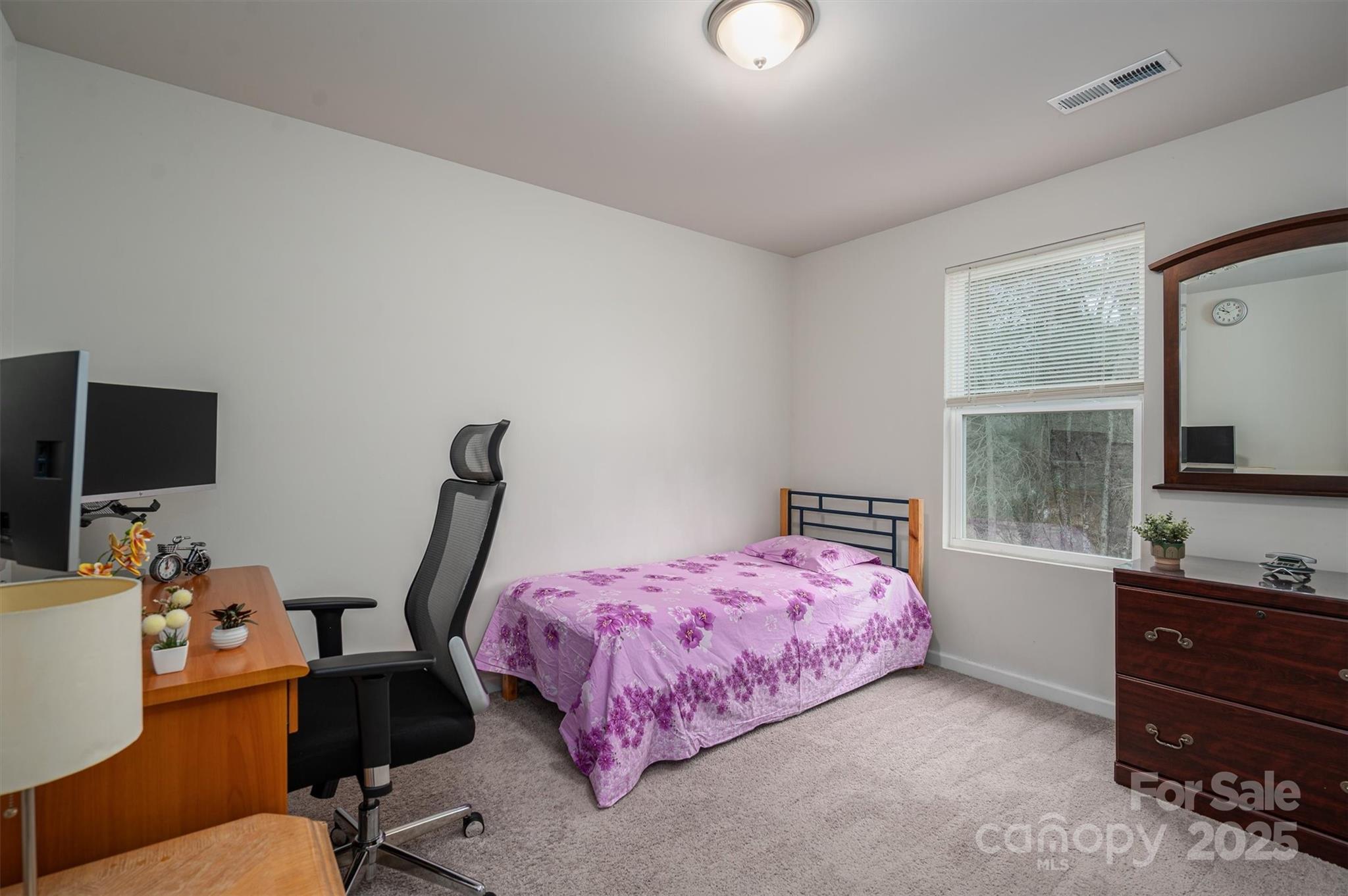 1587 Berkshire Drive