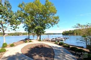 1236 Boardwalk Drive