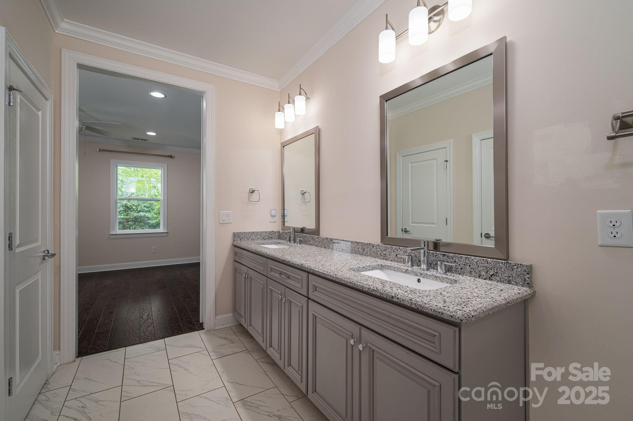 286 Hemlock Bluff Court