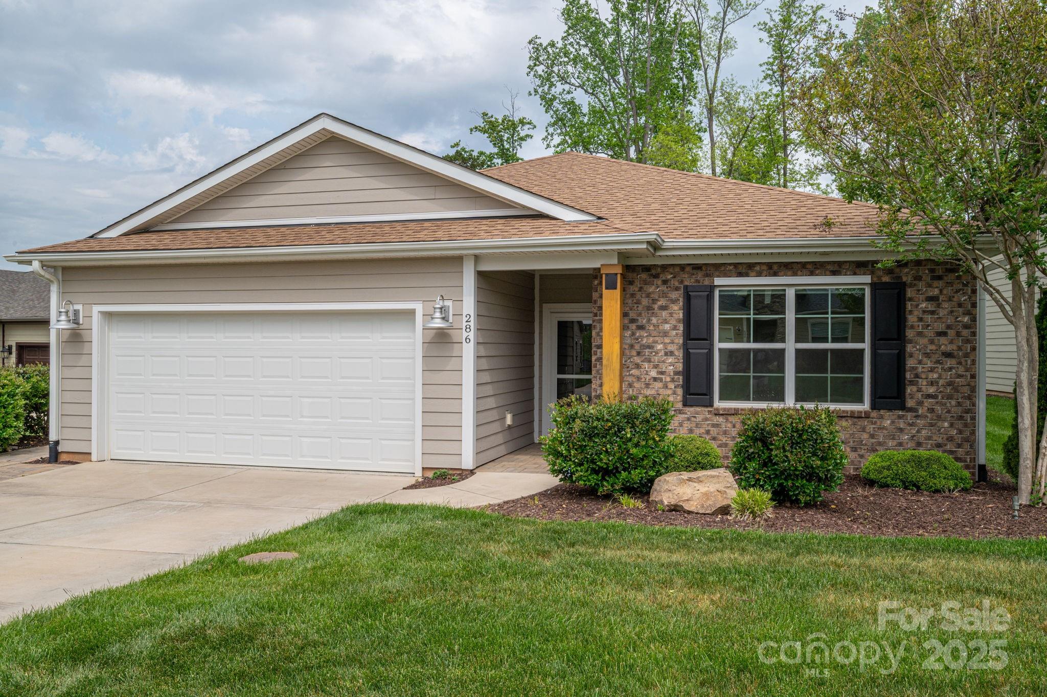 286 Hemlock Bluff Court