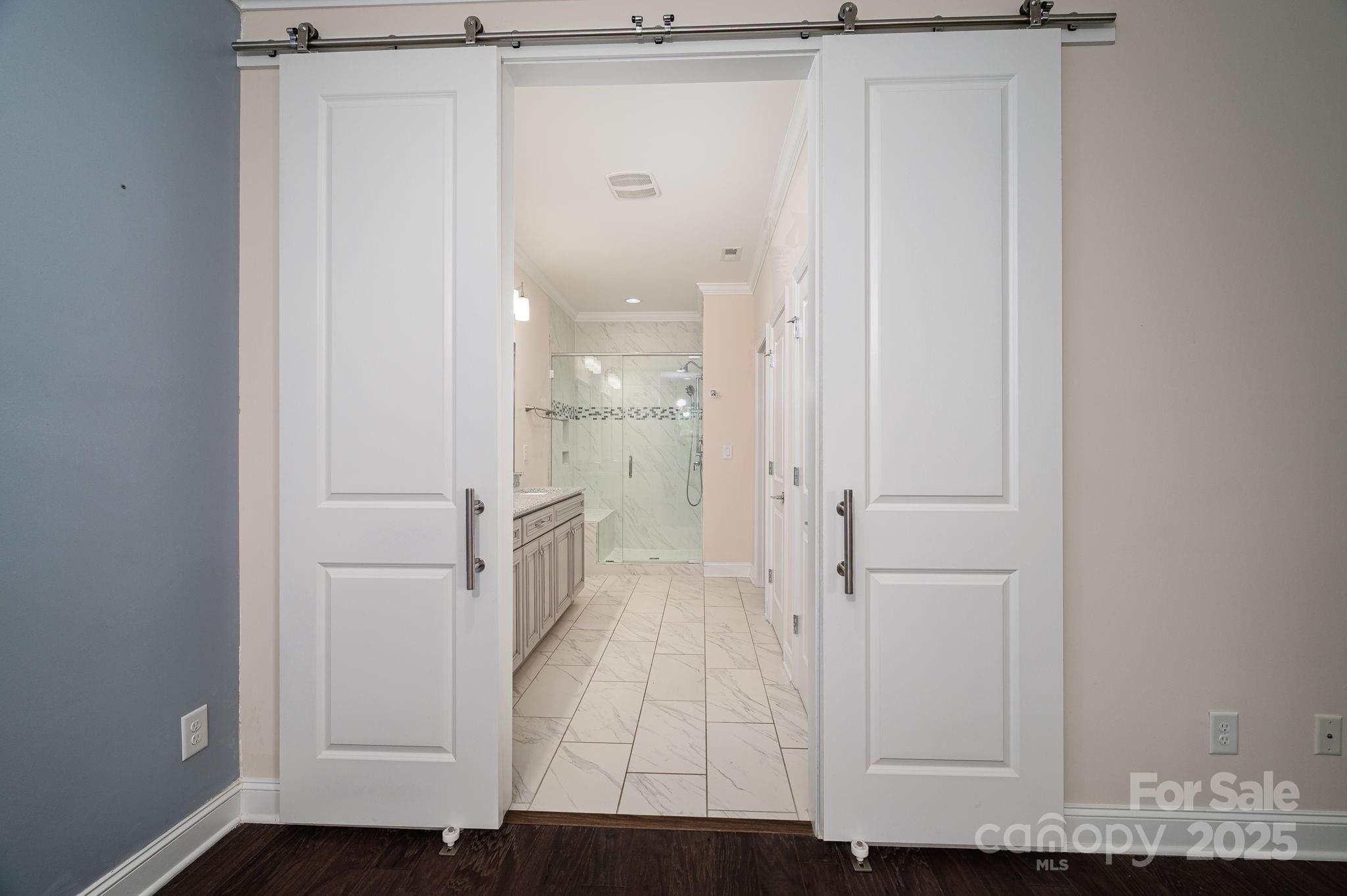 286 Hemlock Bluff Court