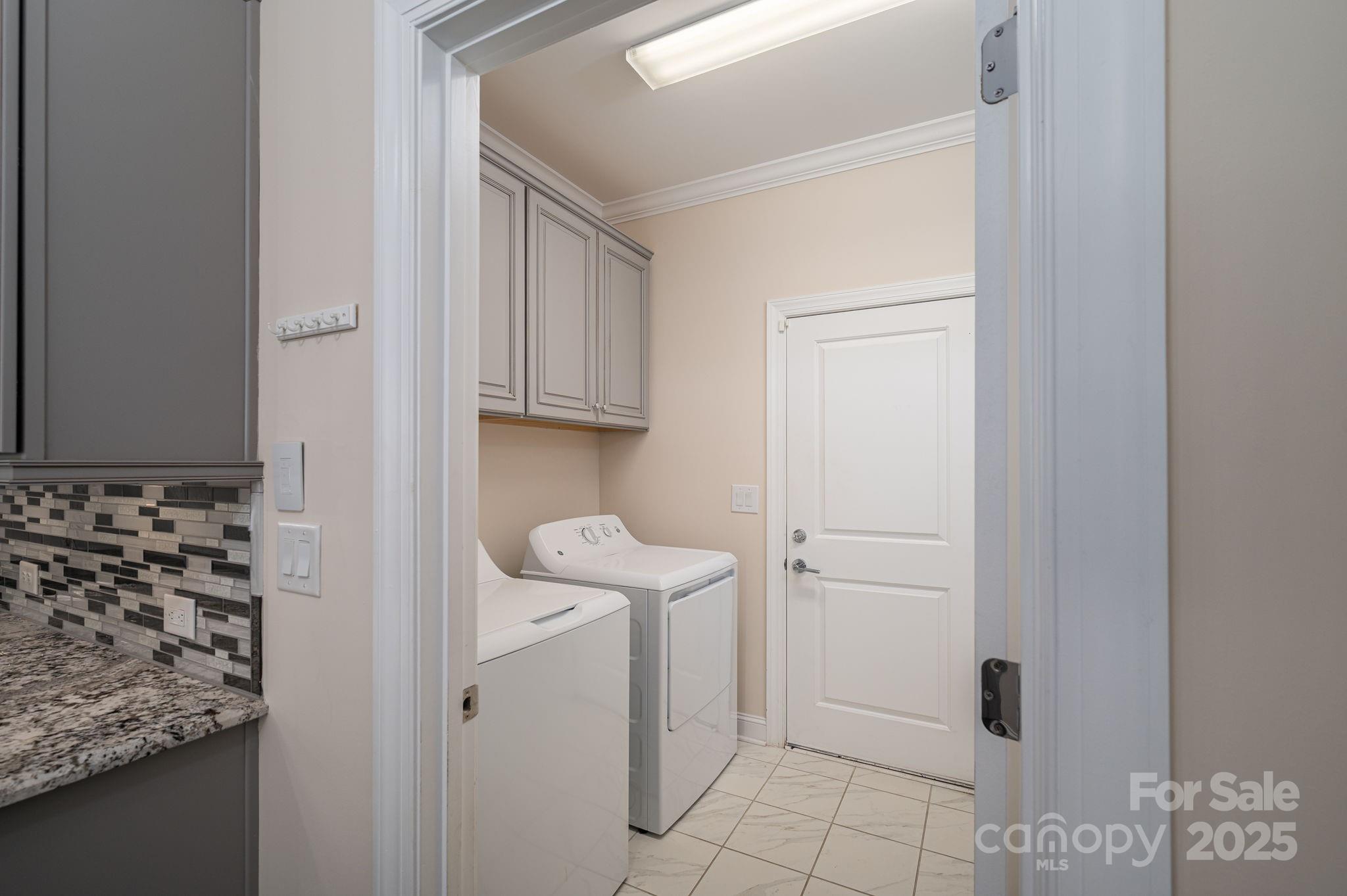 286 Hemlock Bluff Court