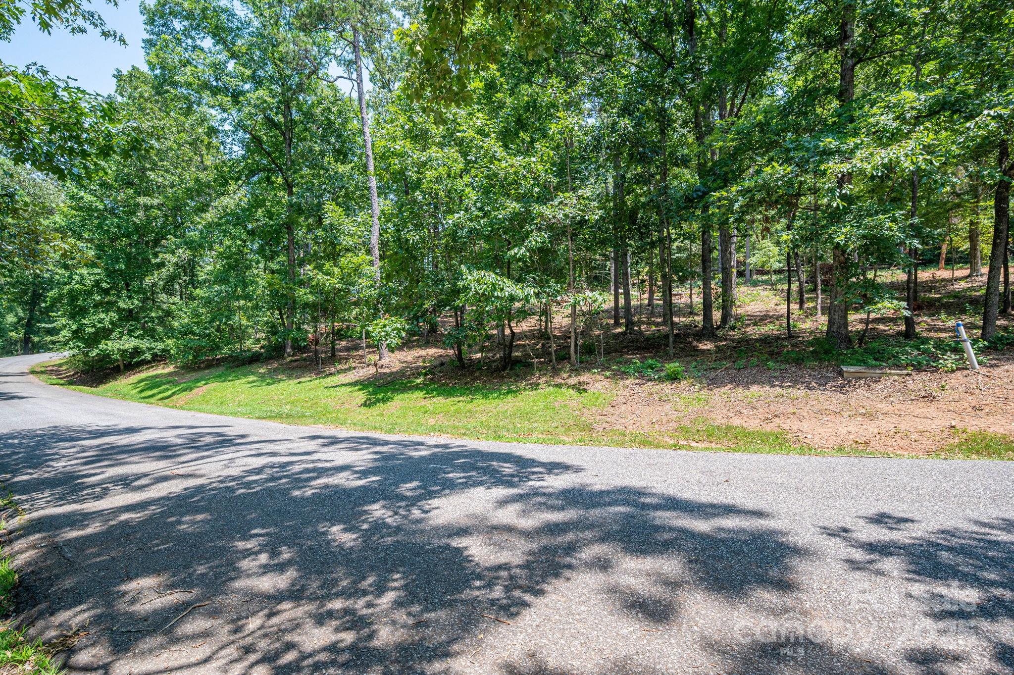 l27 Moss Drive