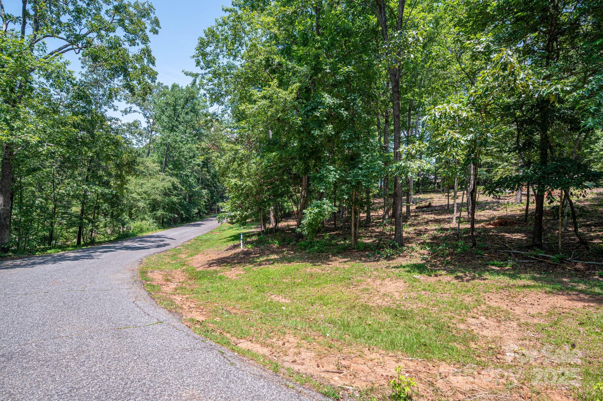 l27 Moss Drive