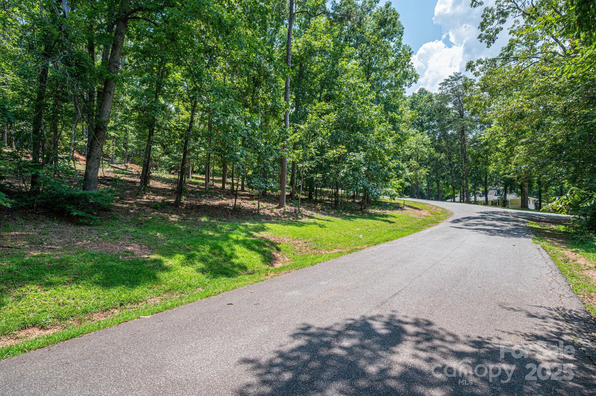 l27 Moss Drive