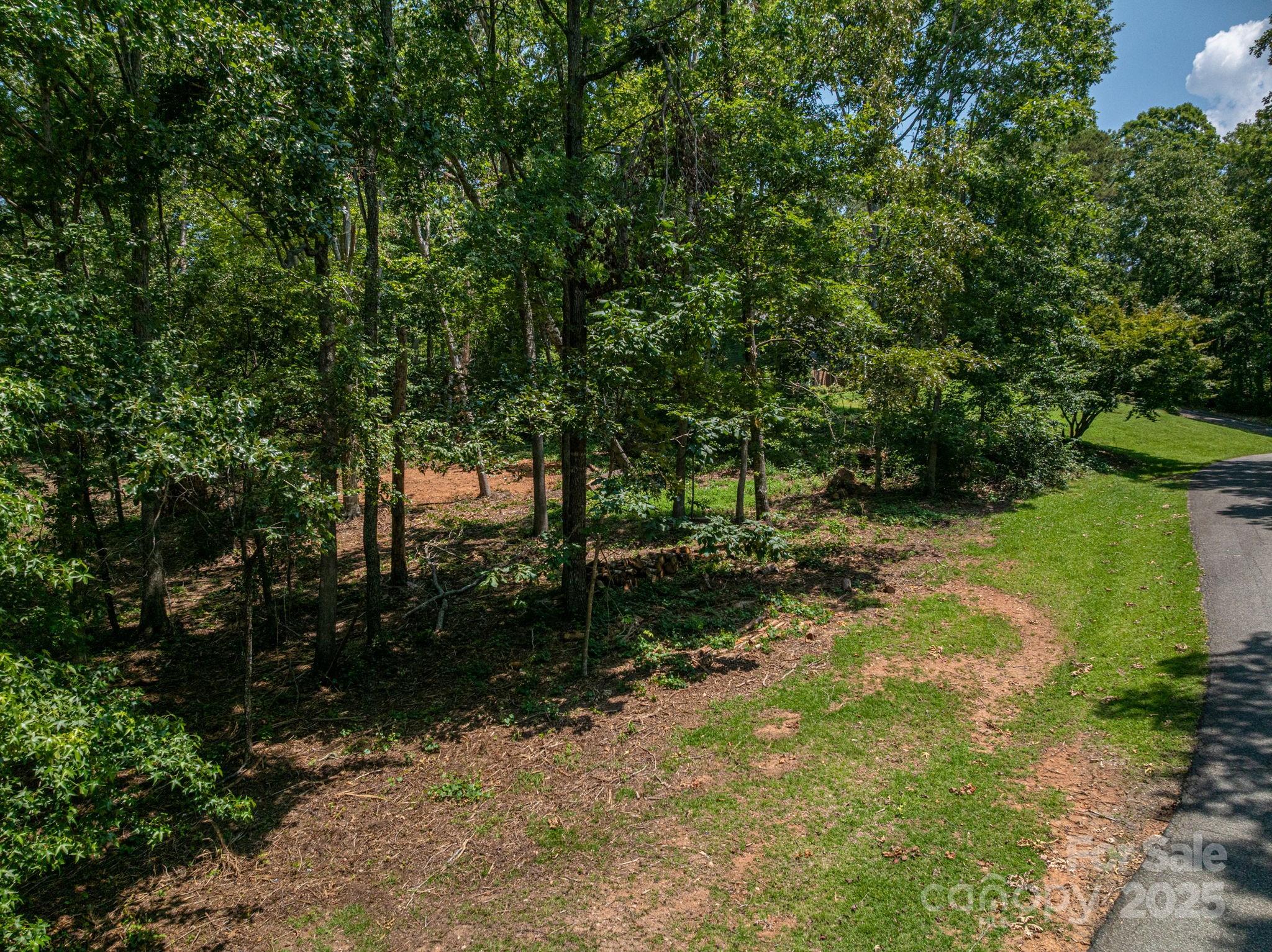l27 Moss Drive