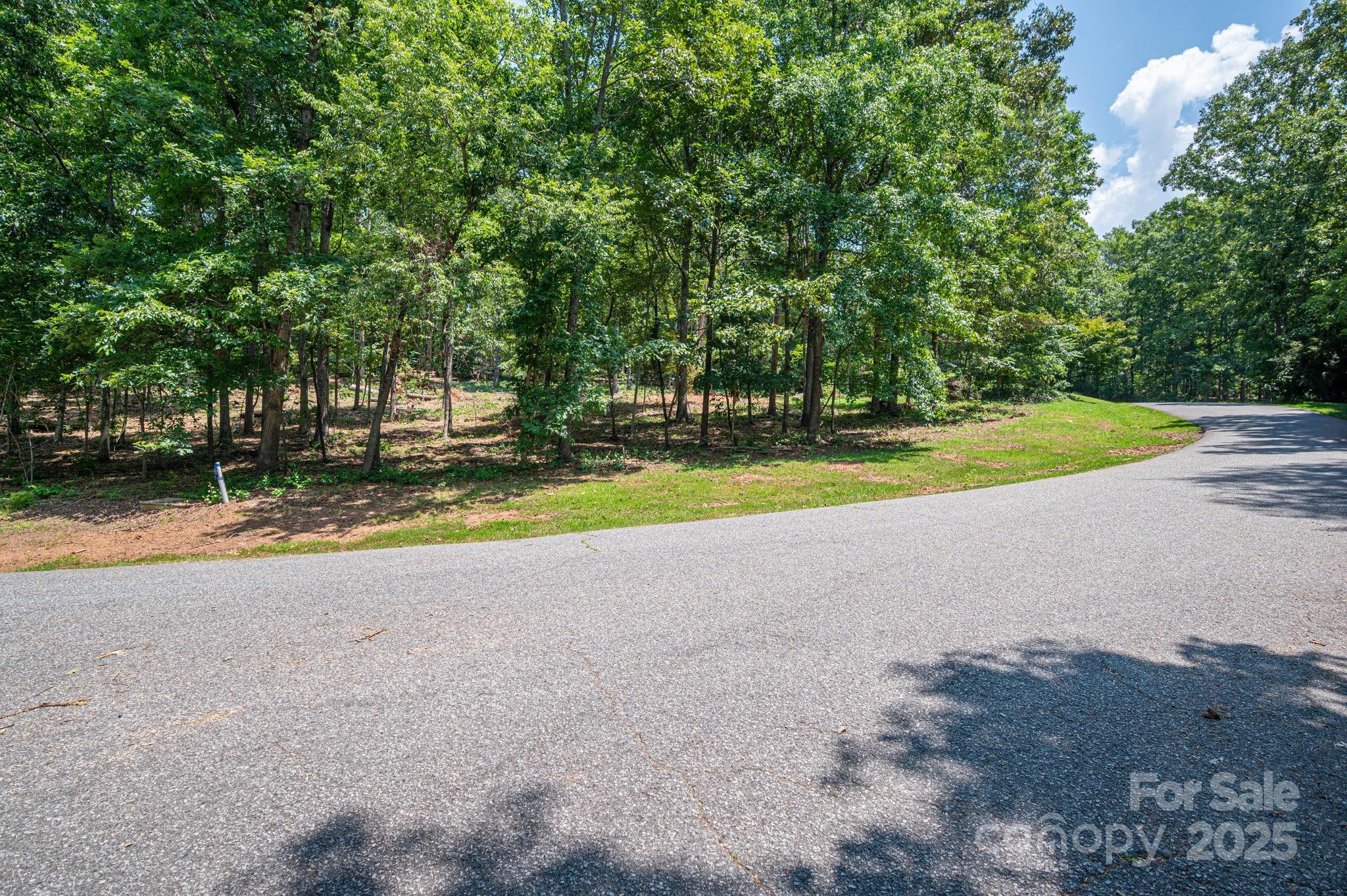 l27 Moss Drive