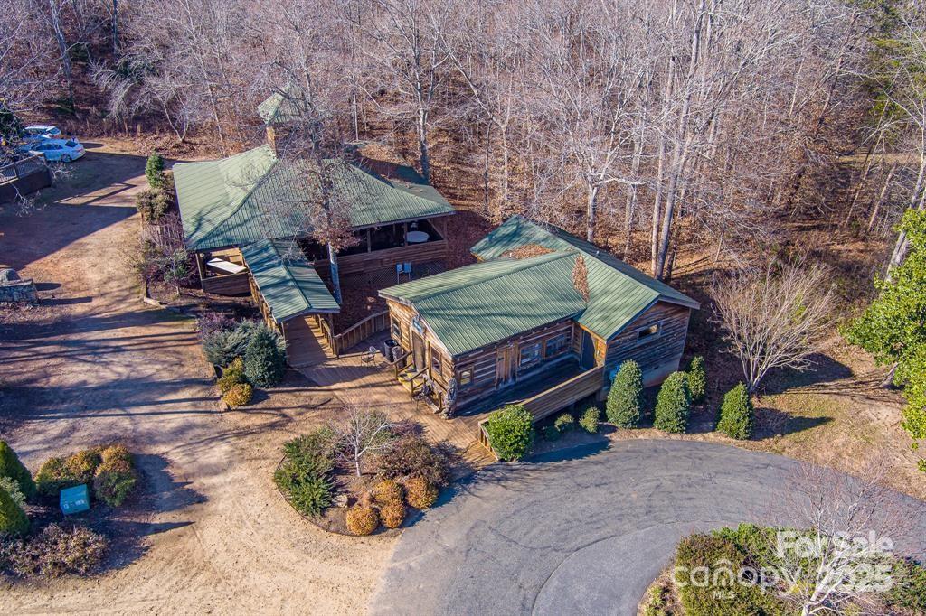 5 lot Annapolis Court