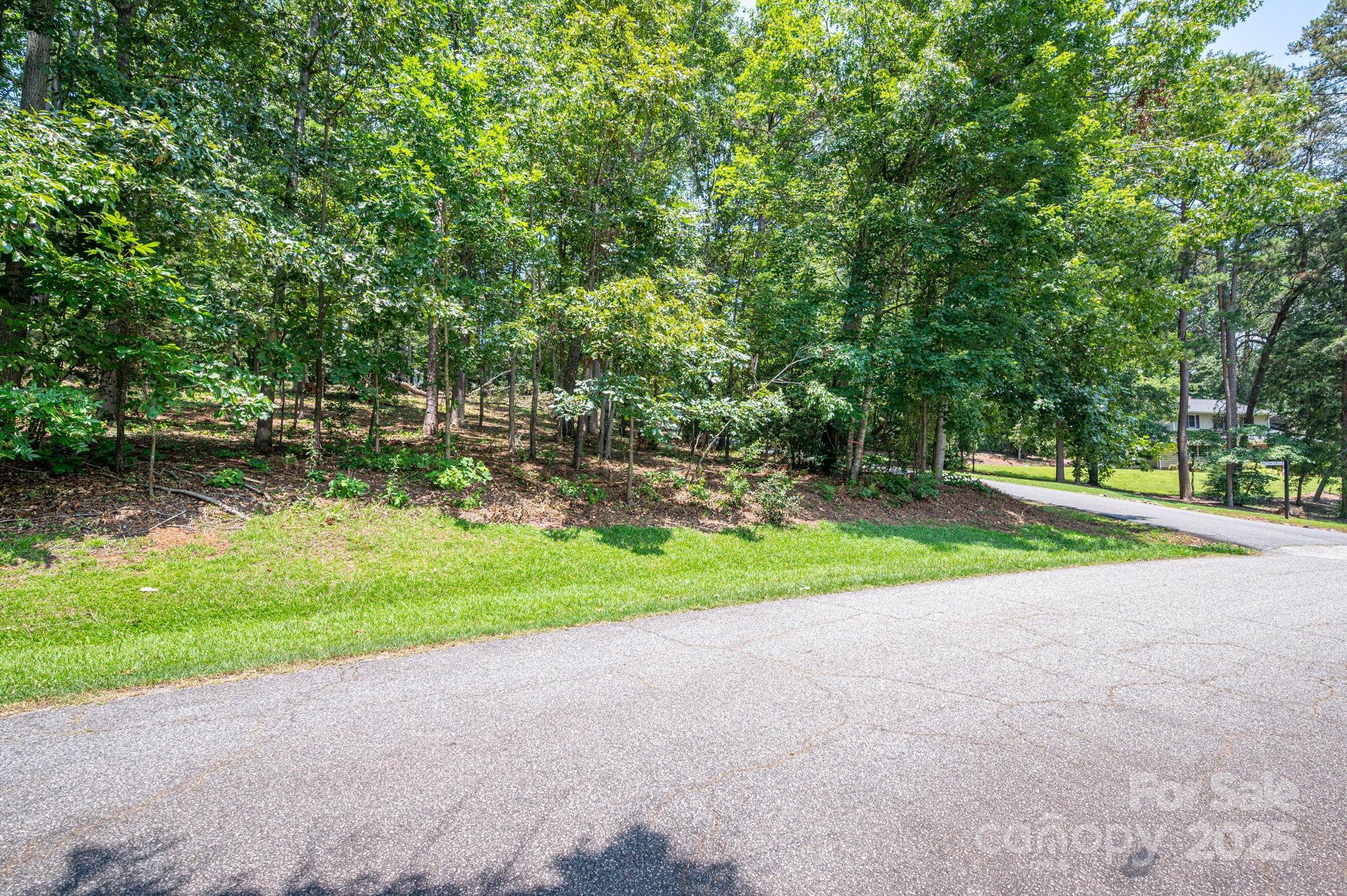 Lot Moss Drive