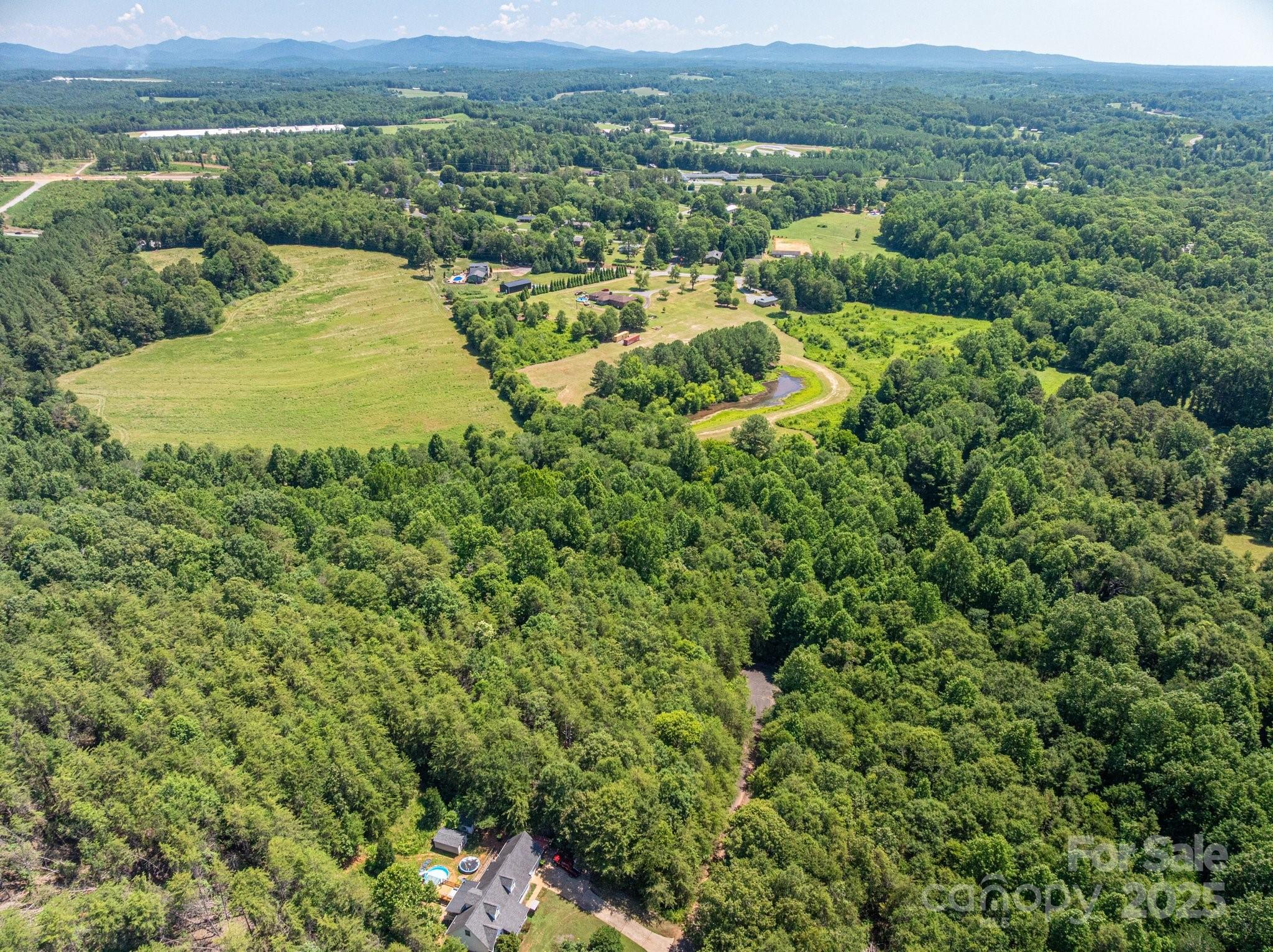 135 Heatherwood Drive