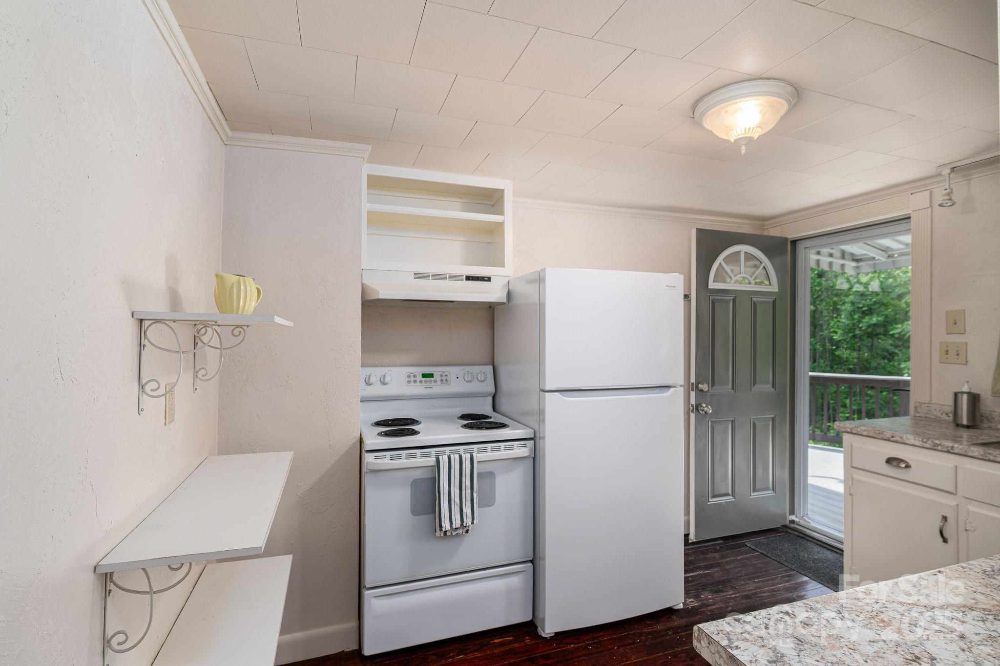 2420 Timberland Hills Drive