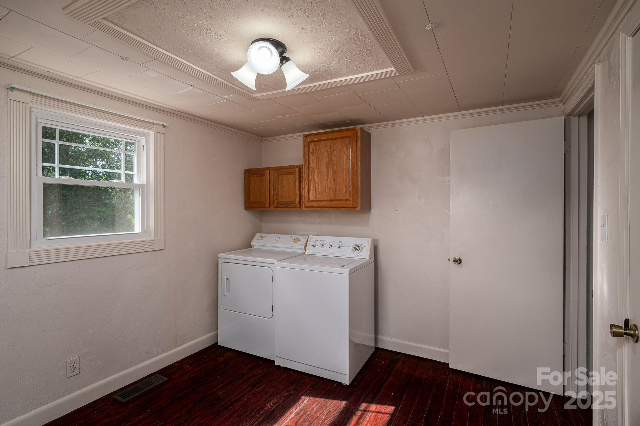 2420 Timberland Hills Drive