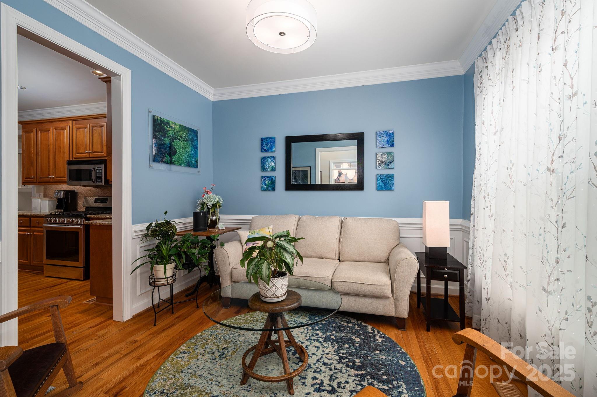 203 Laurel Glen Drive