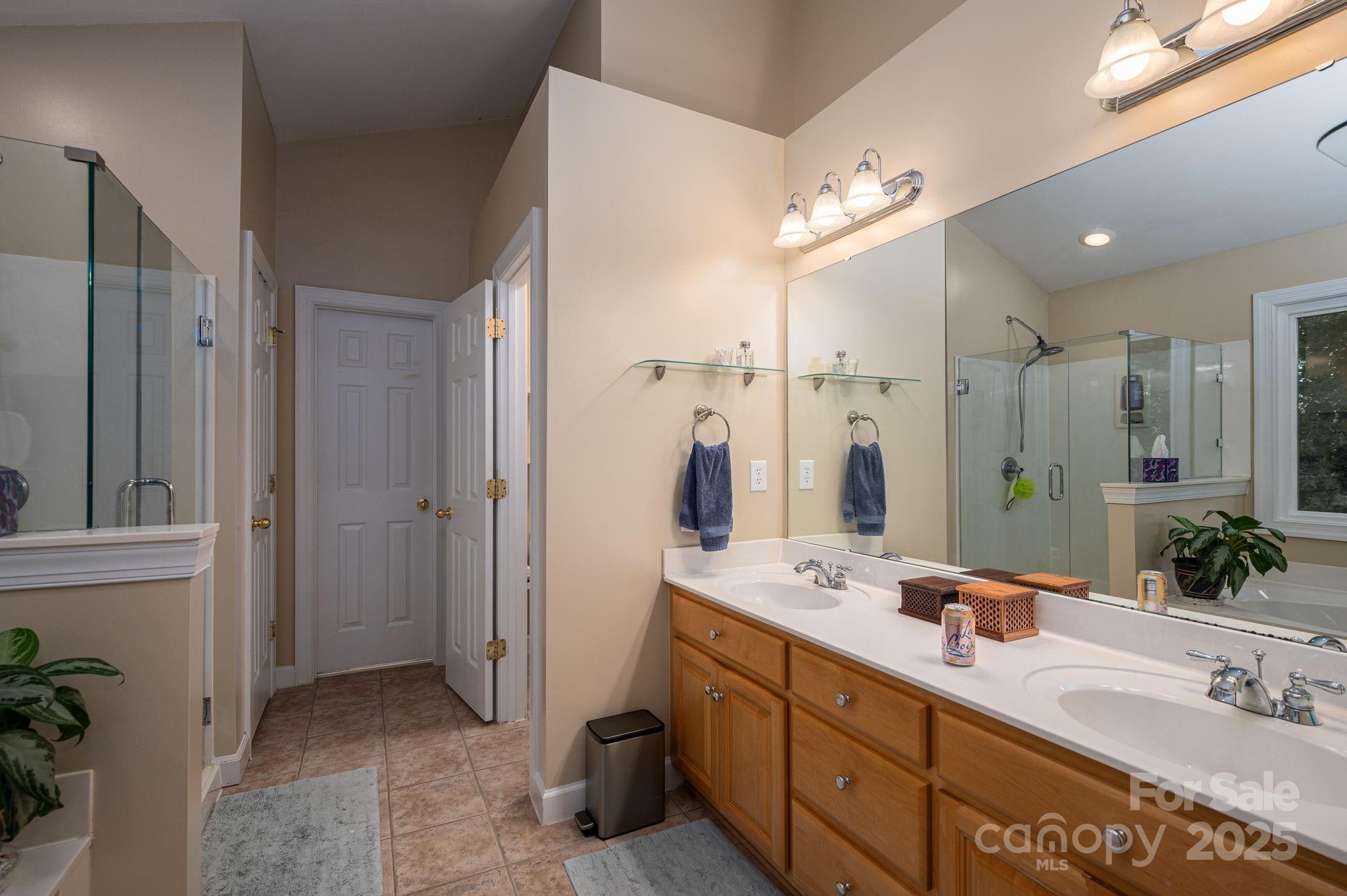 203 Laurel Glen Drive