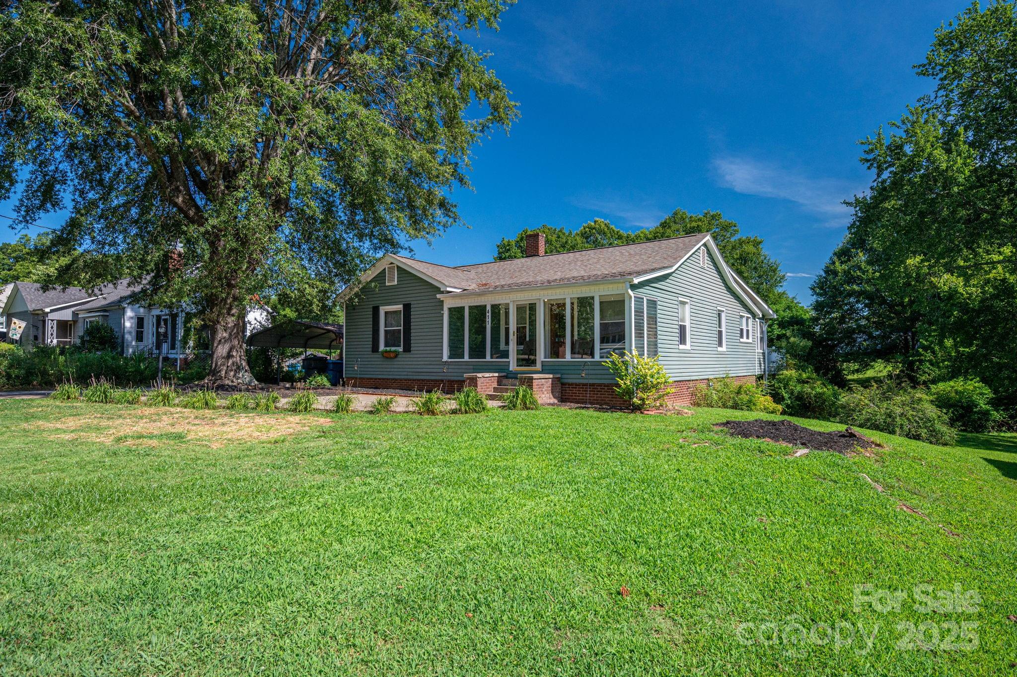 411 Arlington Street