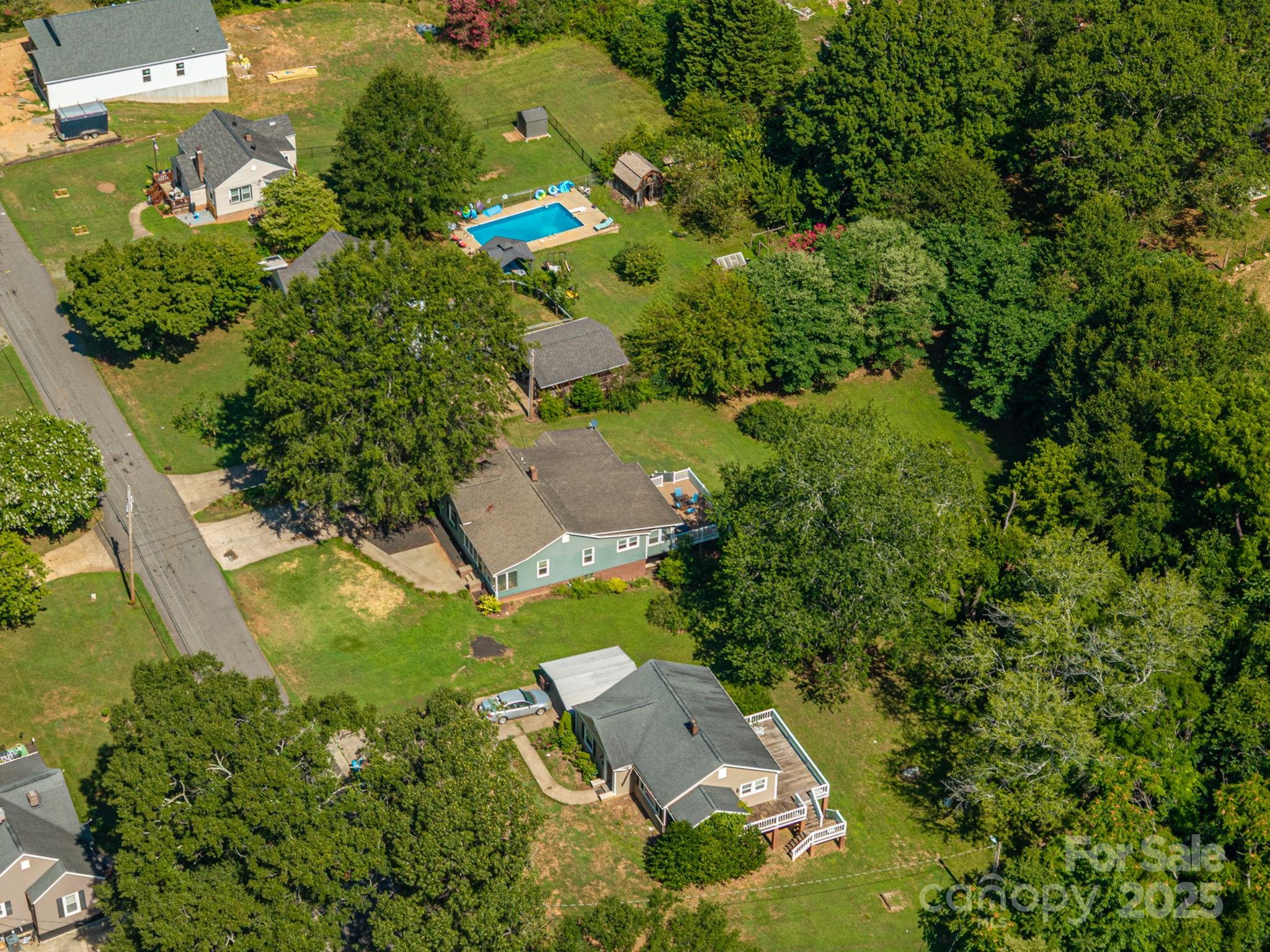 411 Arlington Street