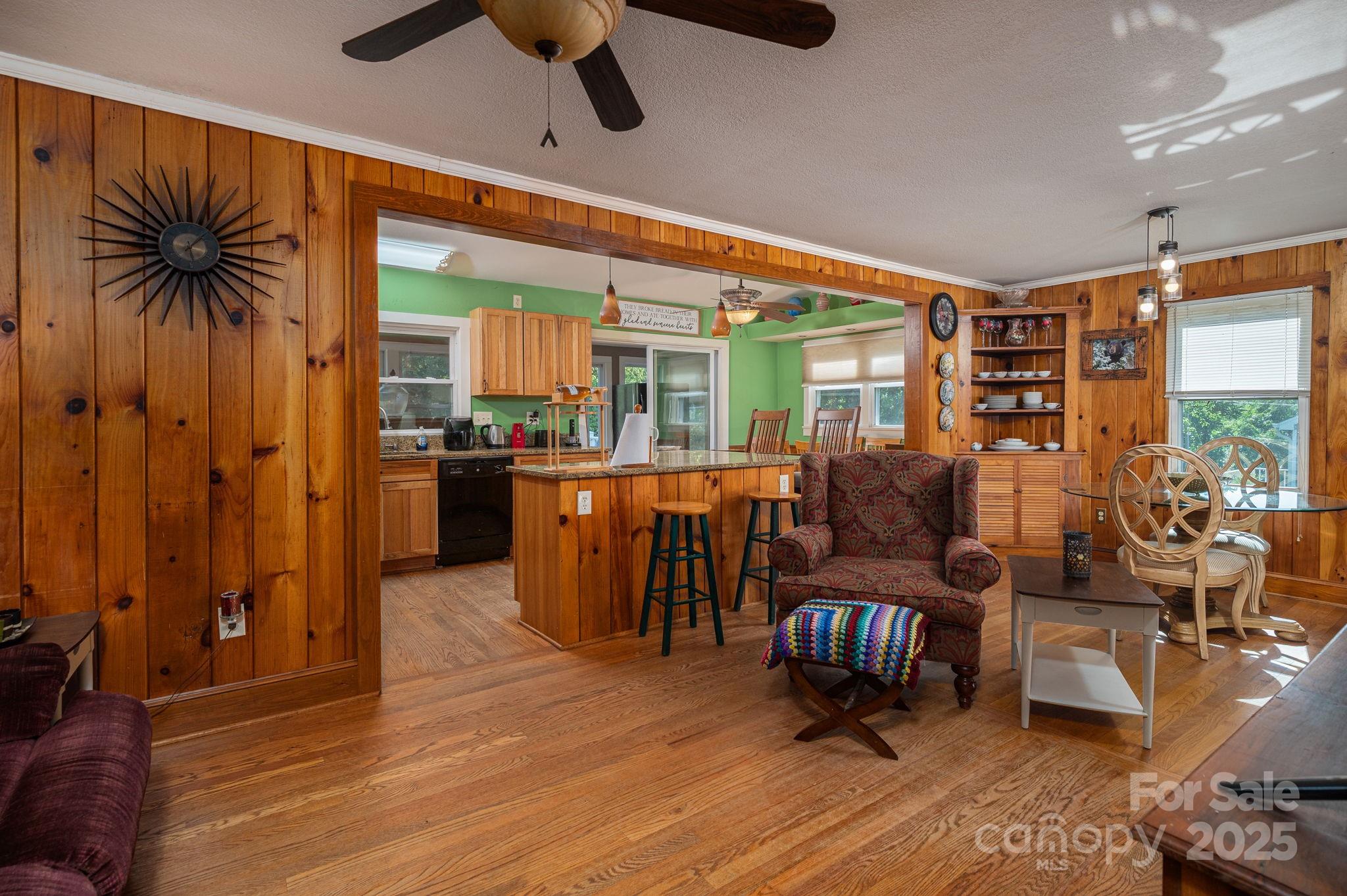 411 Arlington Street