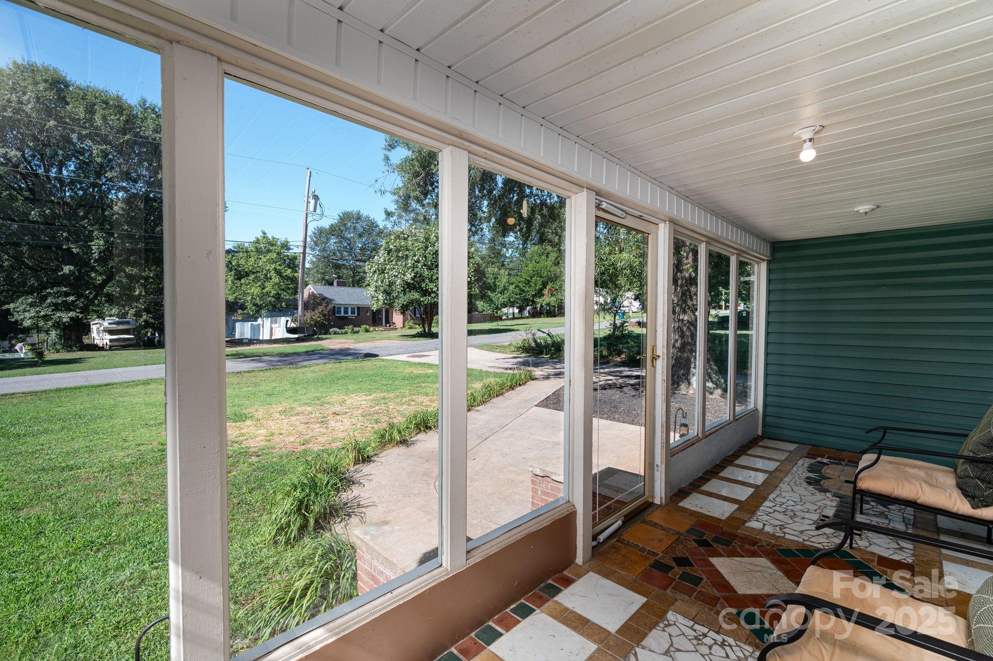 411 Arlington Street