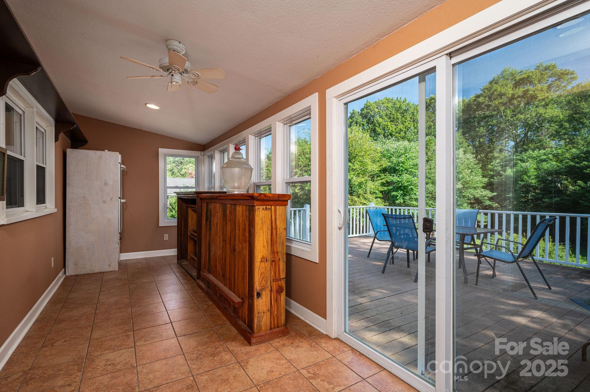 411 Arlington Street