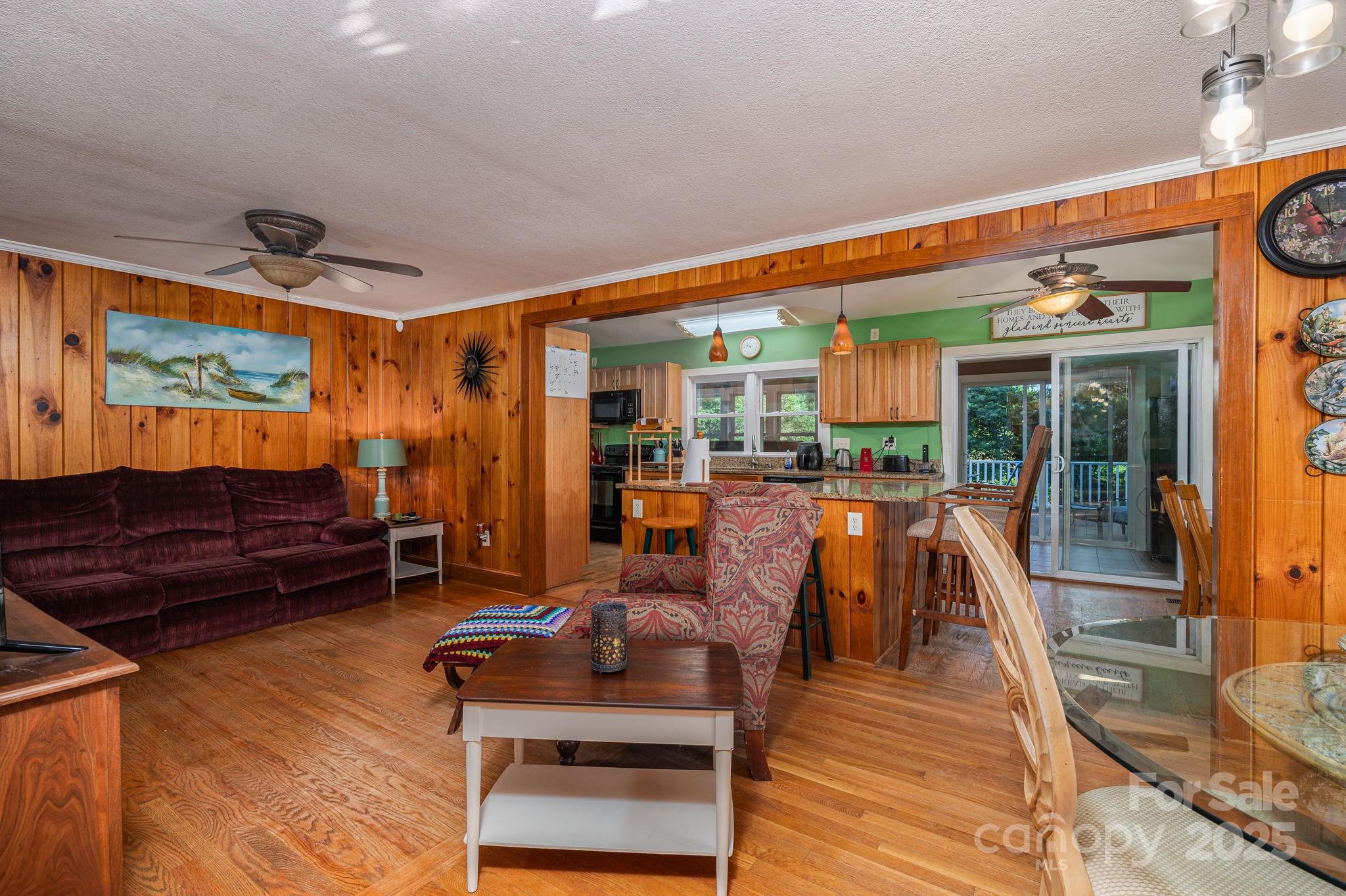 411 Arlington Street