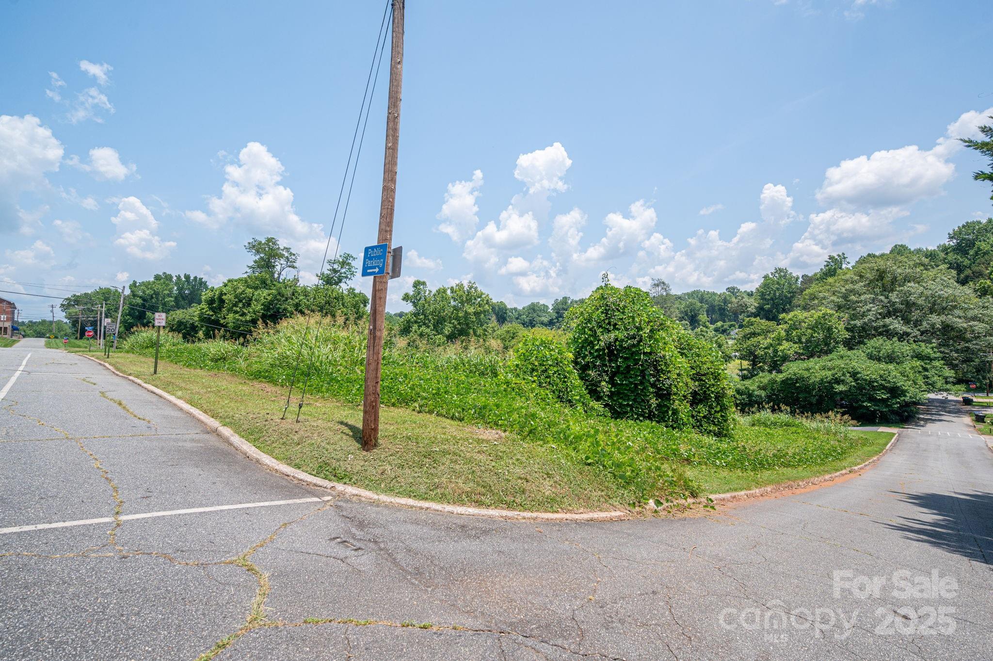 00 E 1st Street