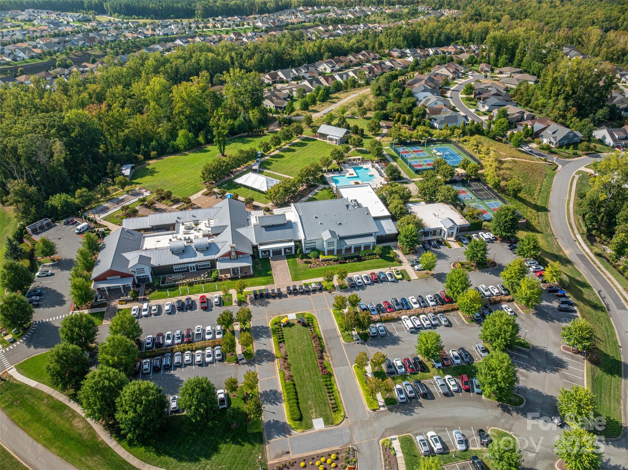 1243 Greenland Drive