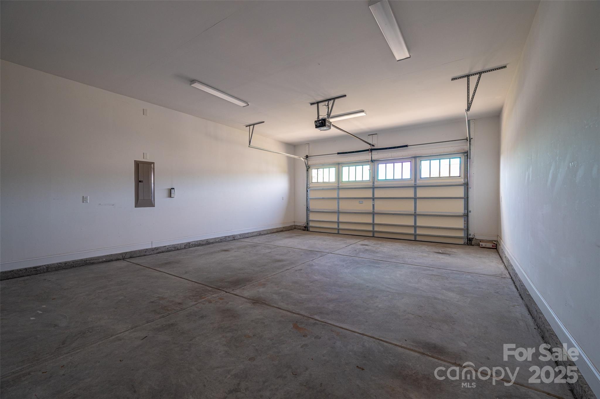 1243 Greenland Drive