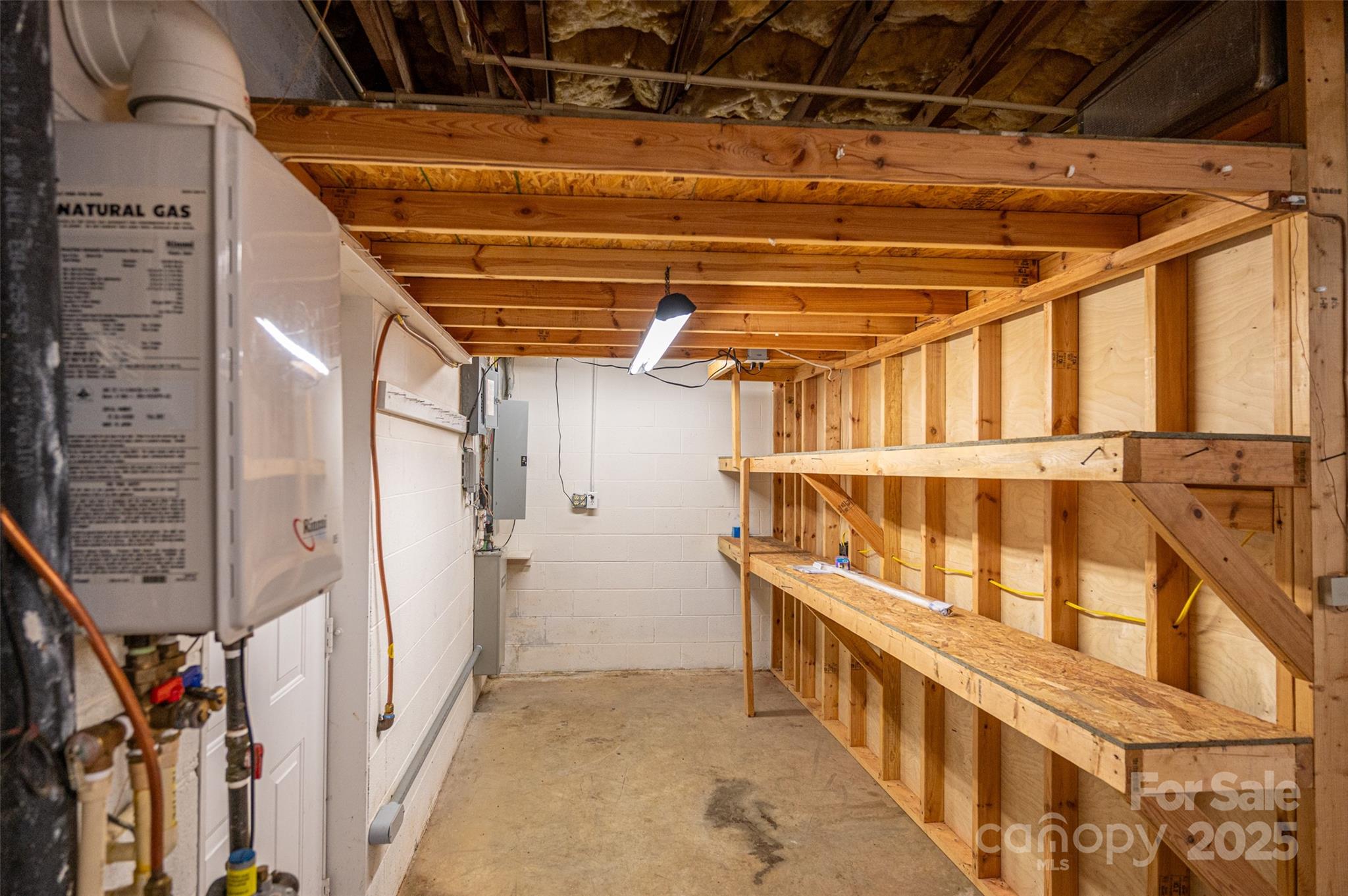 240 37th Avenue Place NW