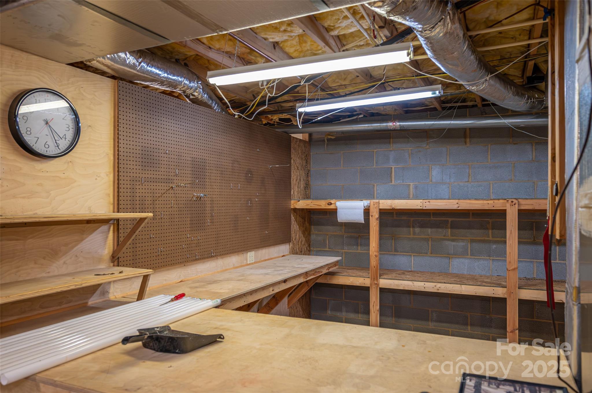 240 37th Avenue Place NW